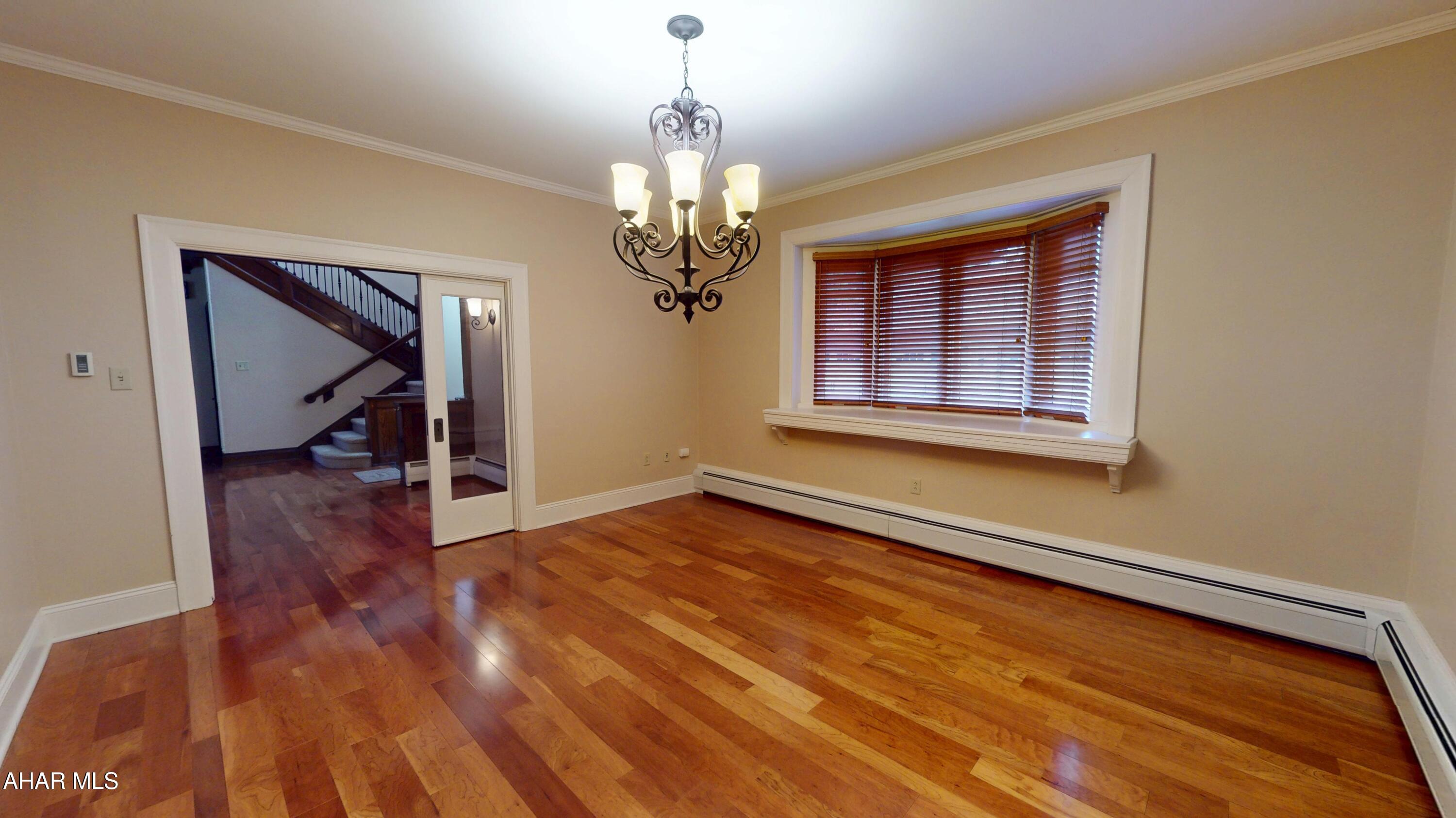 Baker Mansion - Residential