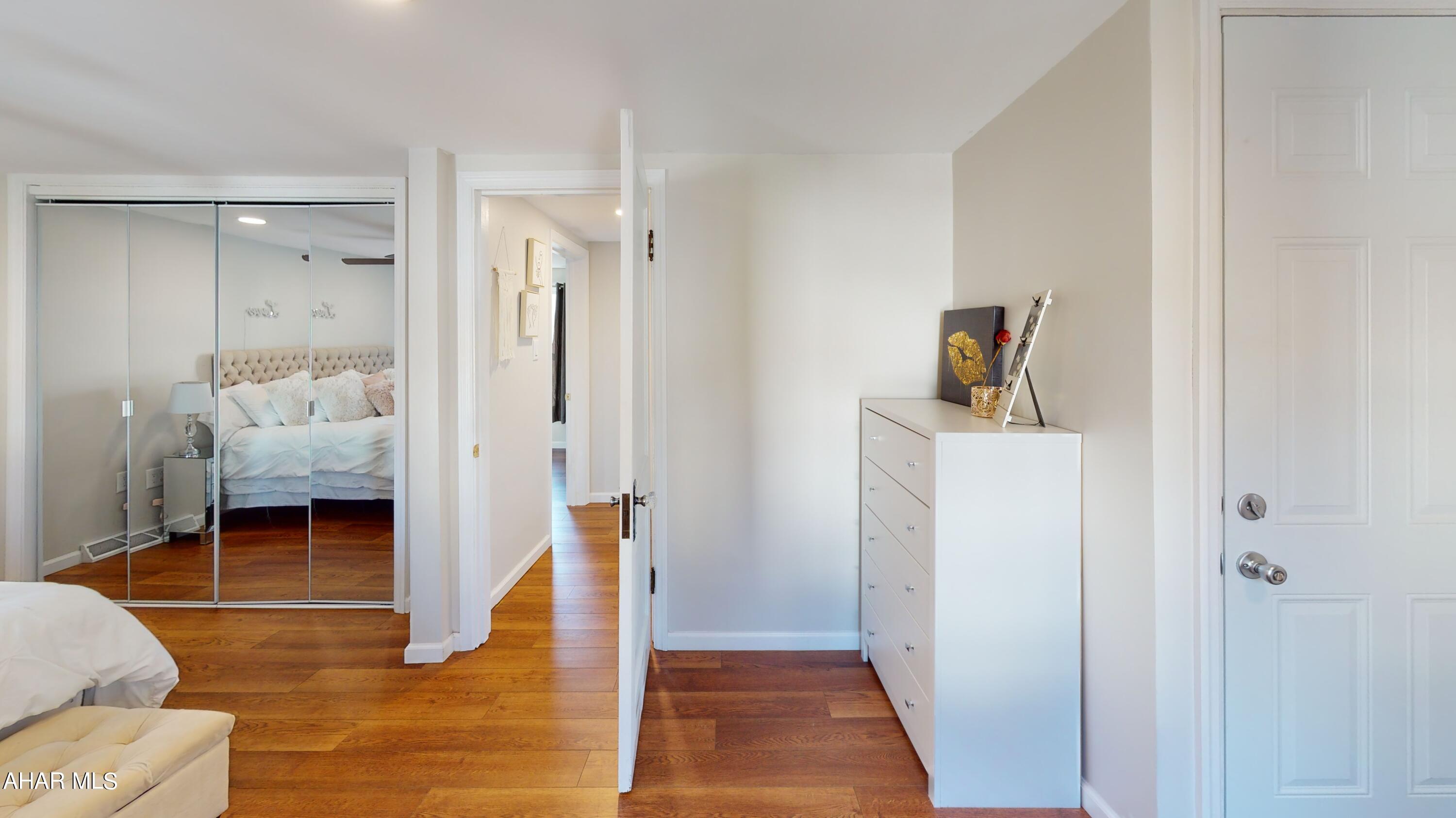 Juniata Gap - Residential