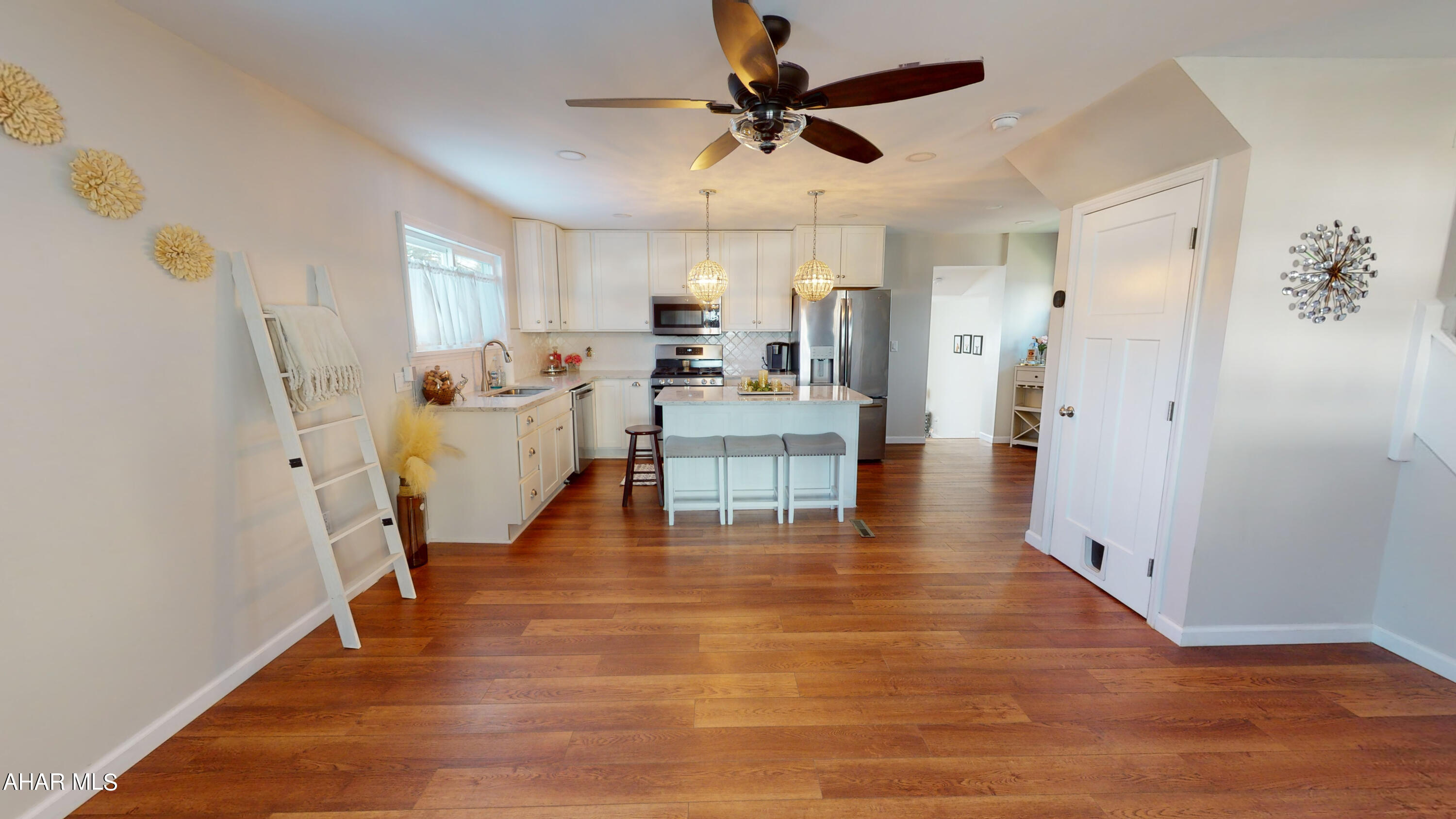 Juniata Gap - Residential