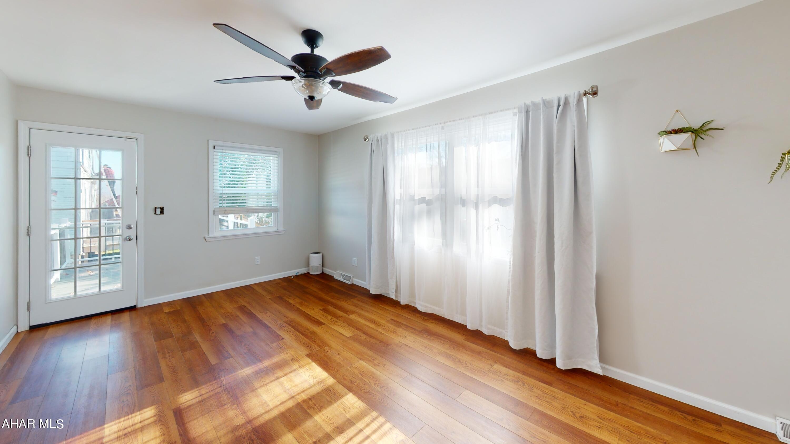 Juniata Gap - Residential