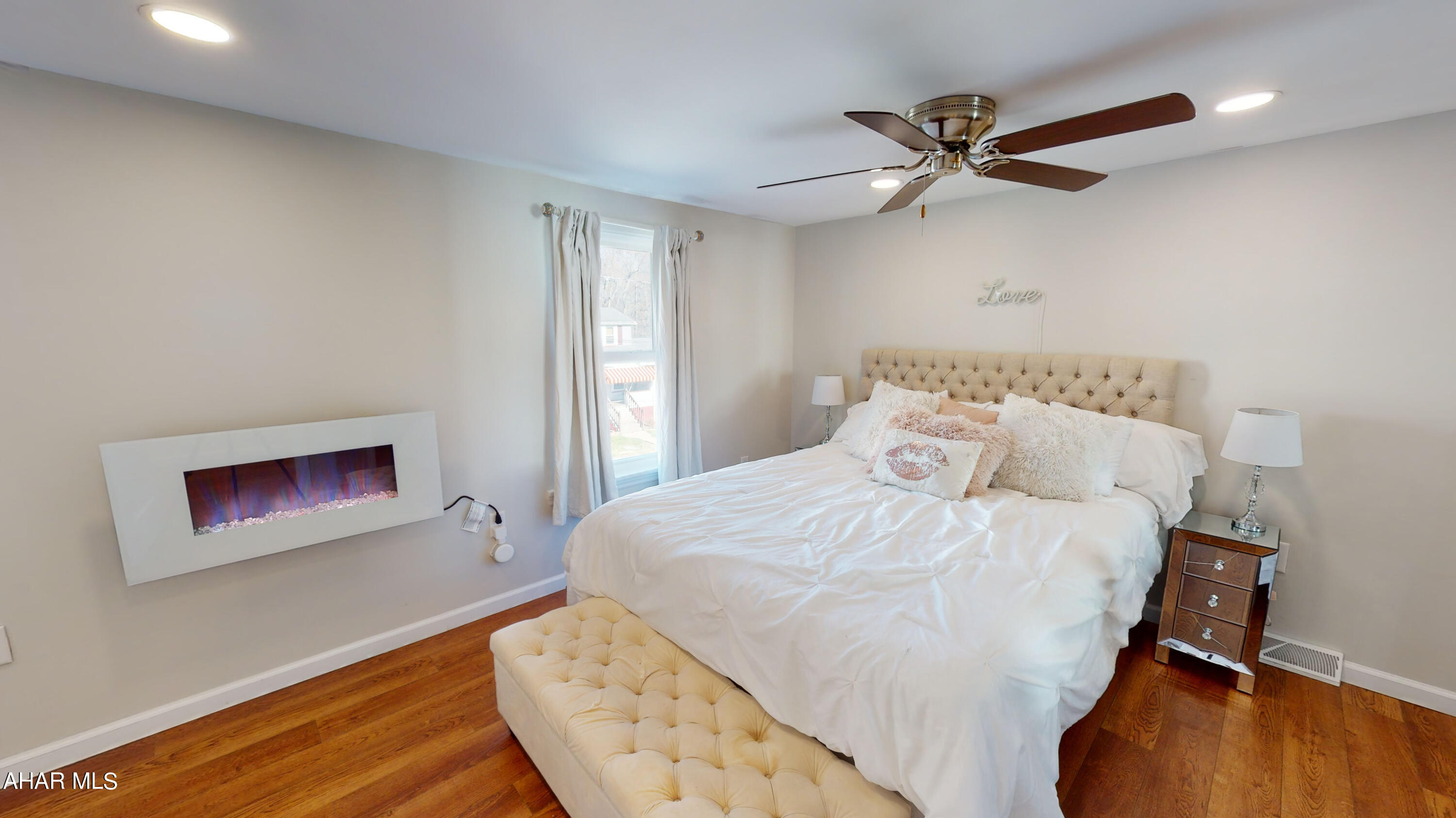 Juniata Gap - Residential