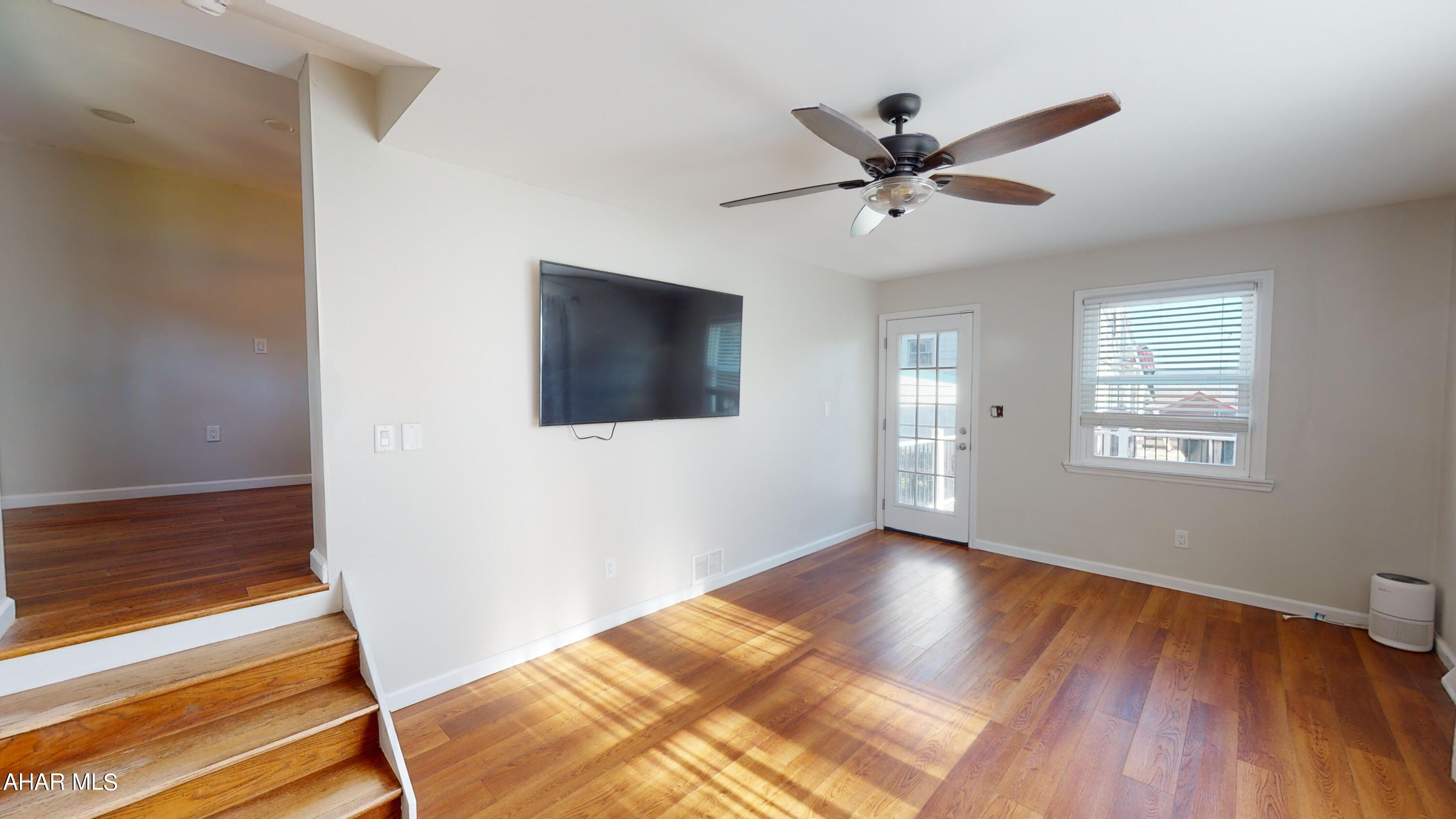 Juniata Gap - Residential