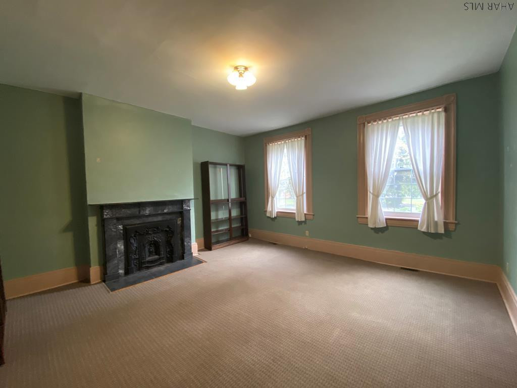 Unknown - Commercial Sale