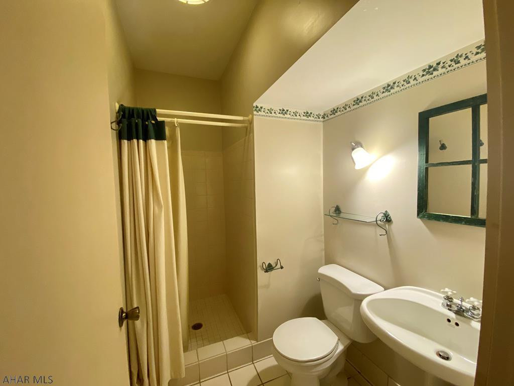 Unknown - Commercial Sale