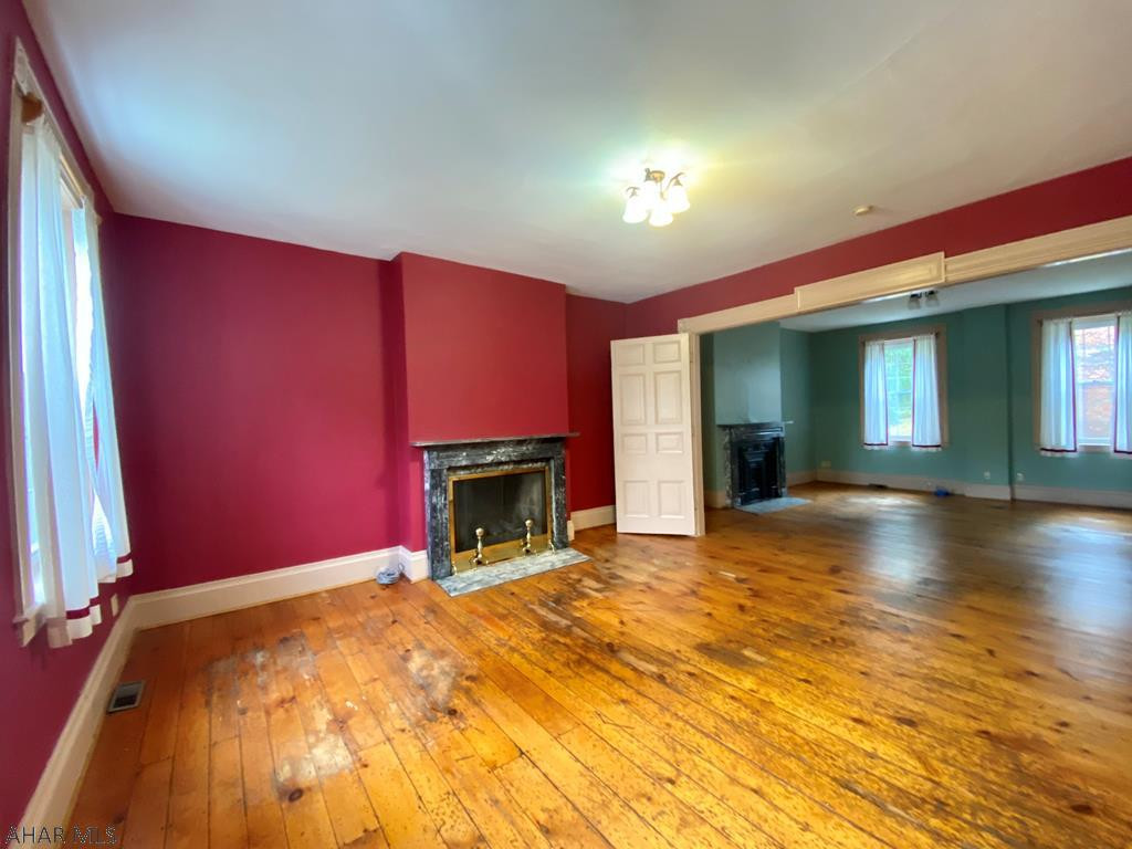 Unknown - Commercial Sale