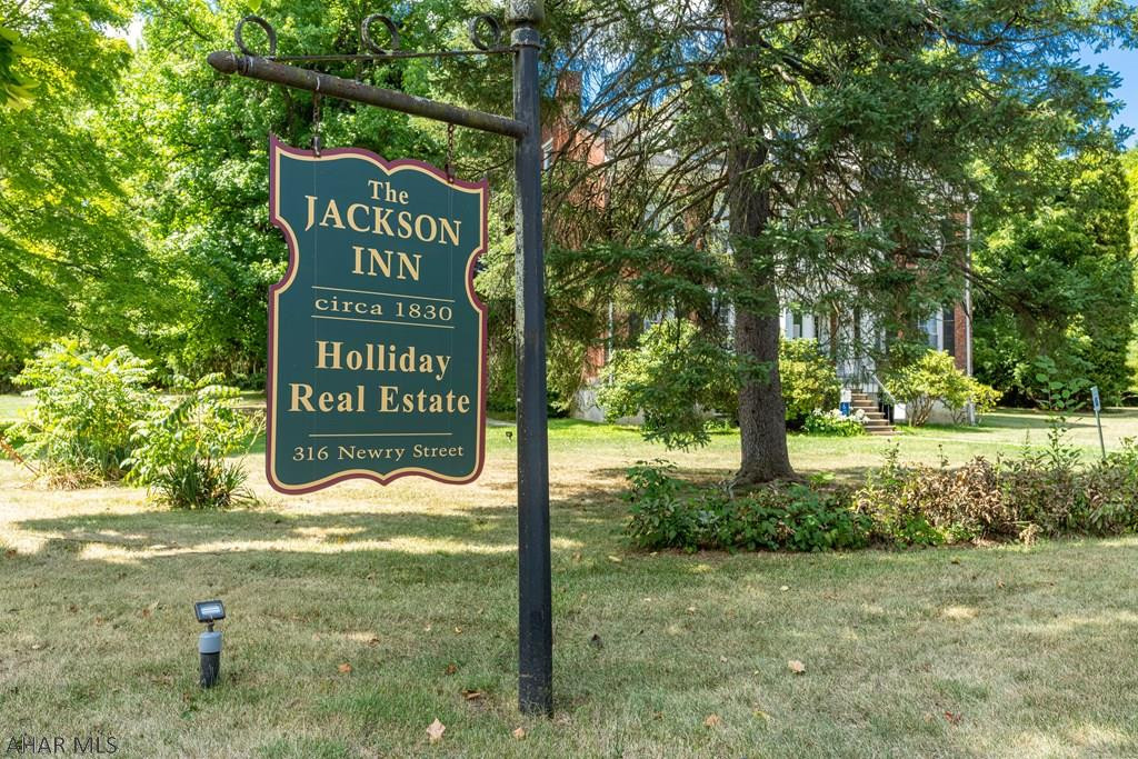 Unknown - Commercial Sale