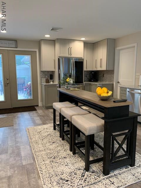 Barclay - Residential