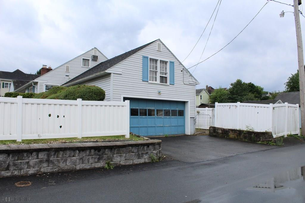 Unknown - Residential