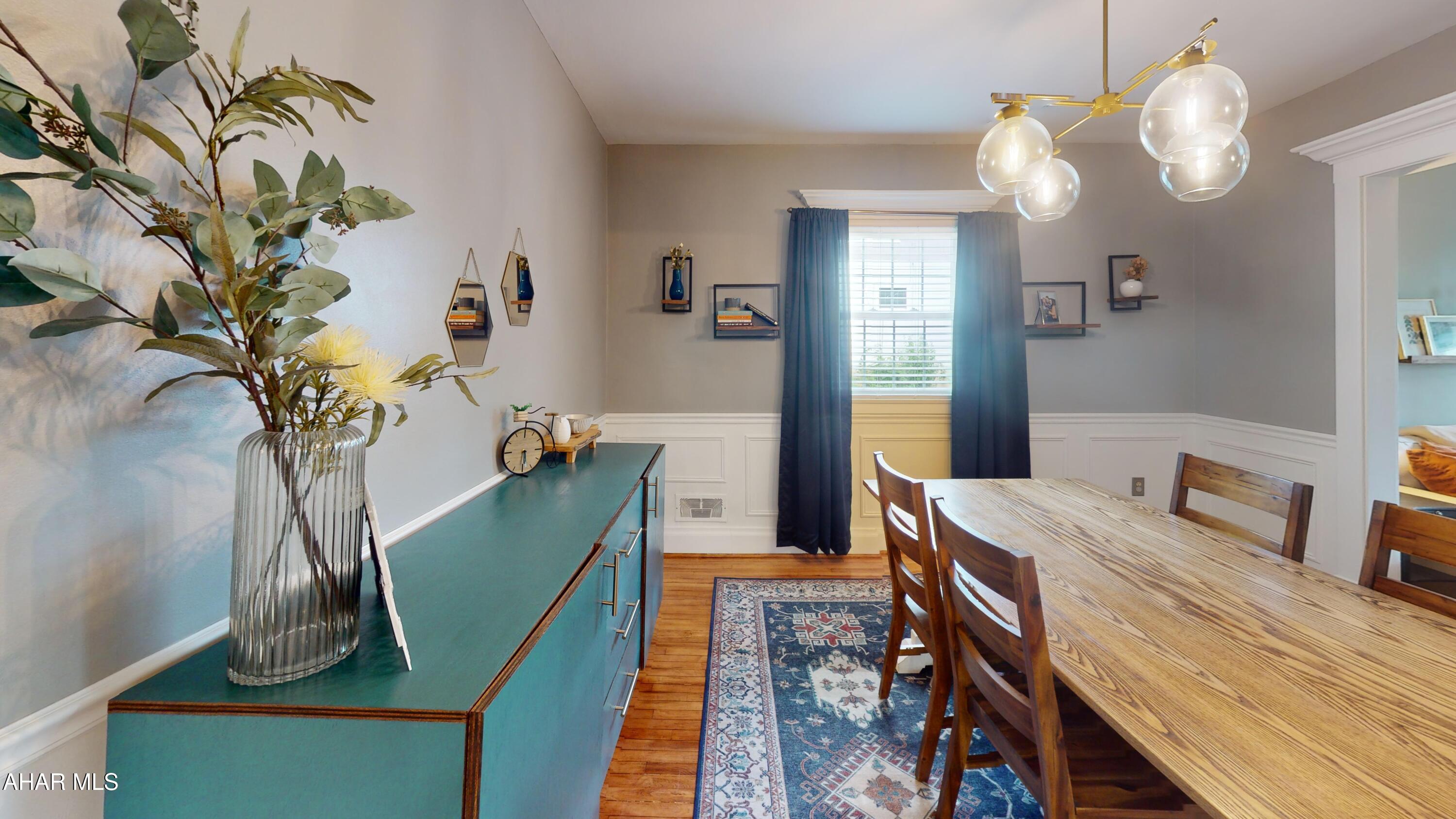 Llyswen - Residential