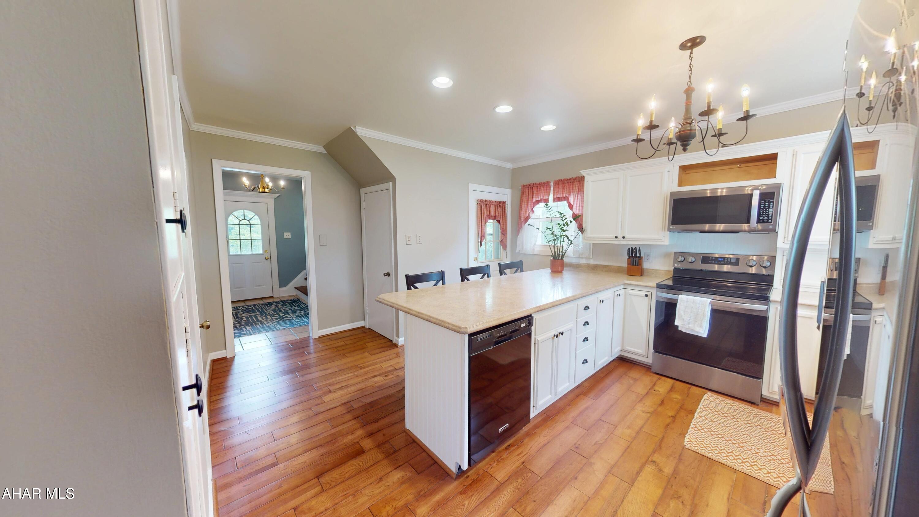 Llyswen - Residential