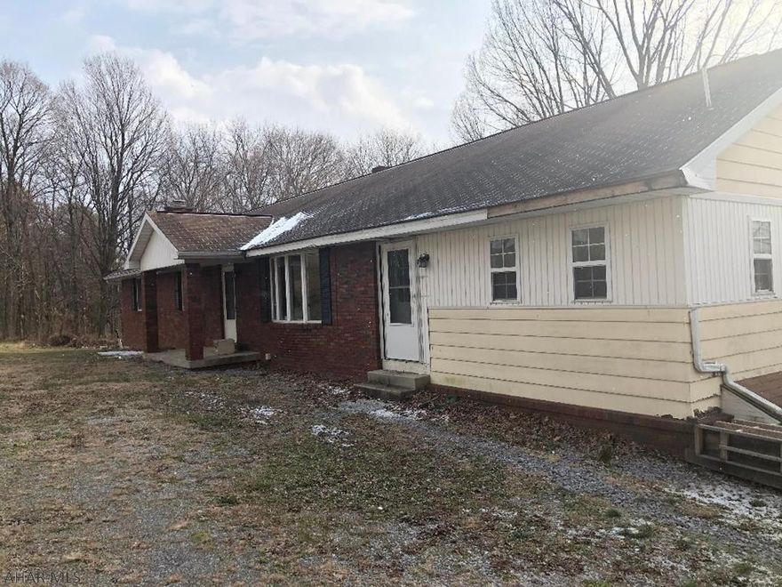 Sprawling Brick Ranch on 5 separately deeded lots. The house sits on a 100 x 140 lot...18.00-05-14. The other lots are 59 x 150, 50 x 140, 50 x 140 and 40 x 140. The house needs more than a little TLC but has a ton of potential and is priced to sell. 4-5 Bedrooms. Laundry on main floor. Two Master Bedrooms with 3/4 Baths. Property is being sold as is. Seller is not making any repairs.There are plumbing issues. Broken pipes in basement had previously flooded the basement.