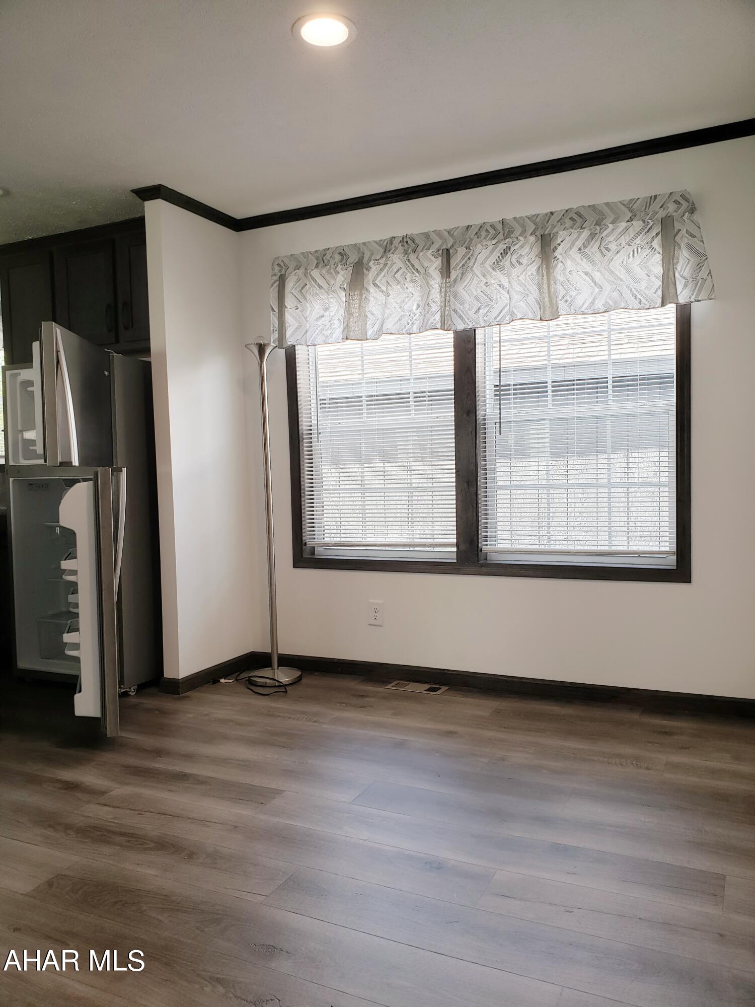 Maple Hollow - Residential