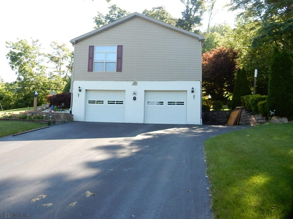 Lakemont - Residential