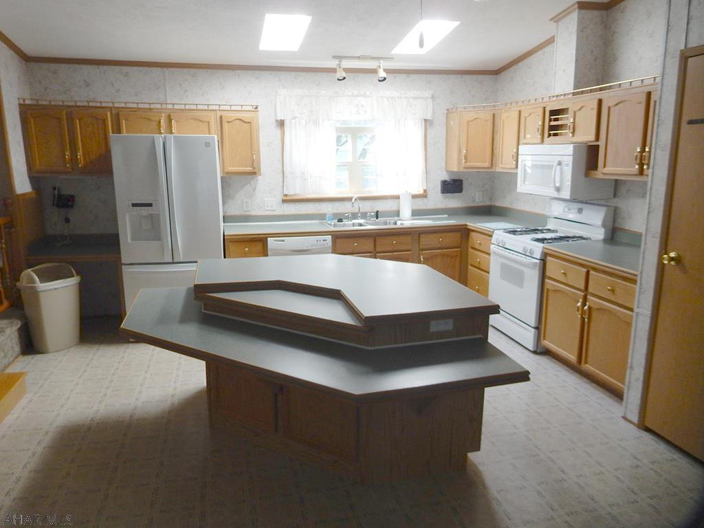 Lakemont - Residential