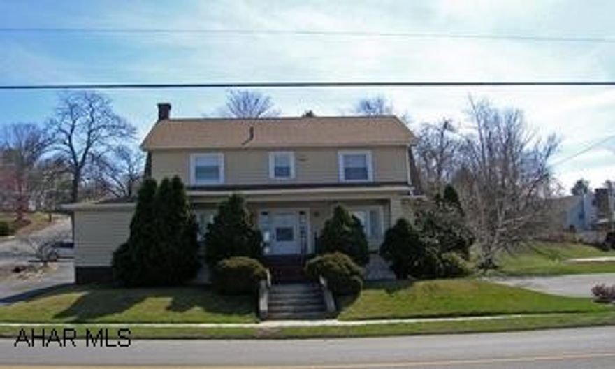 2 story 5 bedroom home, new water and sewer line, paved drive way, new roof great family home w/ 1 car garage & paved drive way