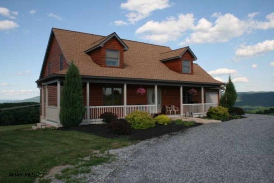 'Barbara's Dream' offers superior & custom built construction, is situated in a preferred area of Bedford County & sits perfectly on 47+ acres with an elevation of 1760 feet. Two log homes - 2950 sqft in the main house & 560 sqft in the guest house, offering all the discerning qualities you'd expect with panoramic views, mature trees, rolling meadows, birds, and wildlife. For a list of amenities call the listing agency.
