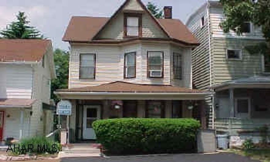 Extremely well kept & maintained with many updates. Phillips Home Theatre system & Home Warranty included. Partially finished 3rd floor could be additional bedroom. Extremely well kept & maintained with many updates. Phillips Home Theatre system & Home Warranty included. Partially finished 3rd floor could be additional bedroom.