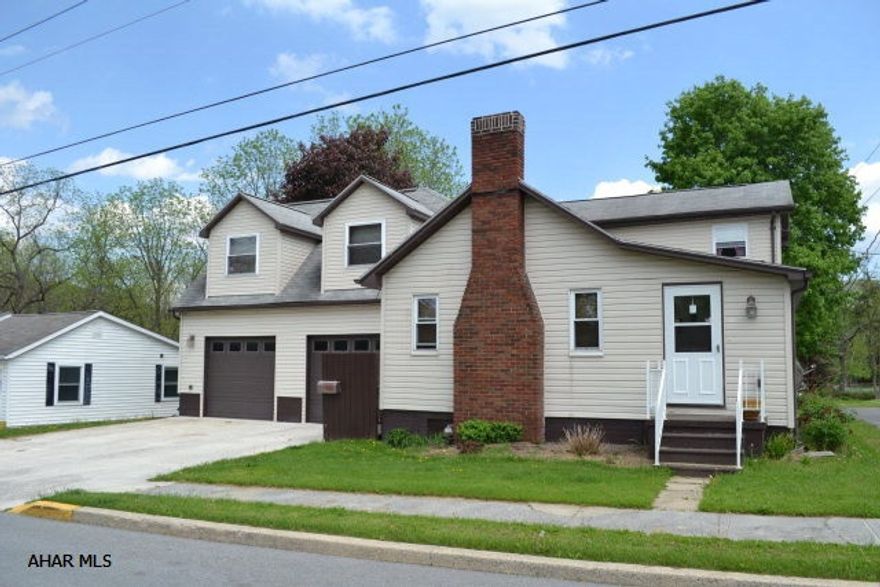 Spacious, move in ready, 4 bed 2 bath home on Davidson Street. First floor master suite with walk-in closet. Oak kitchen, open living and dining rooms with fireplace. Second floor includes: 3 bedrooms, full bath and rec/living room. 2 car attached garage w/ heat, concrete driveway, central AC, and NOT in flood zone. Priced for immediate sale @ only $142,500