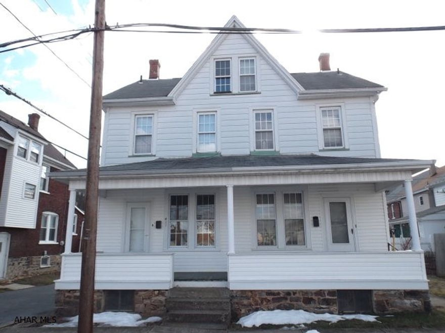 TUCKAHOE PARK AREA! Within walking distance is a  great little park to take the kids, grand kids, or just go alone to relax and enjoy the day and let tenant pay the mortgage! Current owner was always meticulous in terms of maintenance!   Well maintained duplex - one side (left side - 411) just recently vacant - updated kitchen (including appliances), bathroom, fixtures, carpeting and freshly painted.....nicely finished attic space as well (could easily be 3rd bedroom) Completely ready to move into.  Other side has the same layout plus a tenant with a long history with current owner.  GREAT tenant - never late on rent, and very quiet. 2 new furnaces (2015), plus both units have a gas wall unit as well on first floor, newer windows