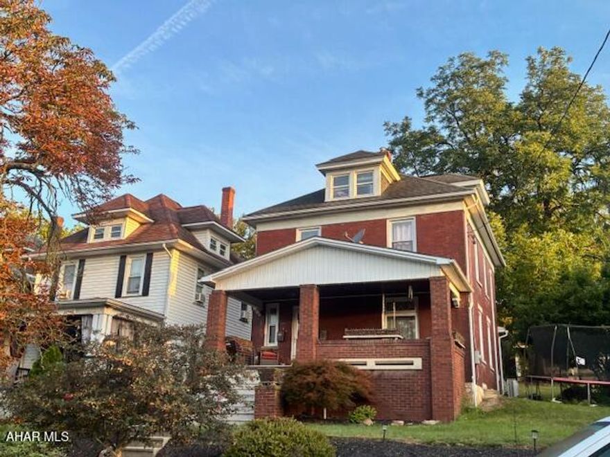 Brick home in the borough with 3 bedrooms, 1 1/2 baths. Remodeled open kitchen with dining area. Bathrooms were also remodeled. The attic was finished into a bonus room for additional bedroom or additional family room. Large yard with detached garage with off street parking. All this home needs is a new owner to move in. Call today for details