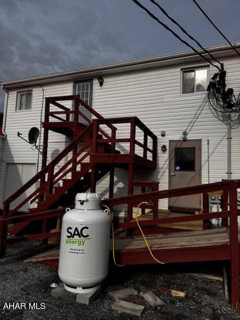 None - Commercial Lease