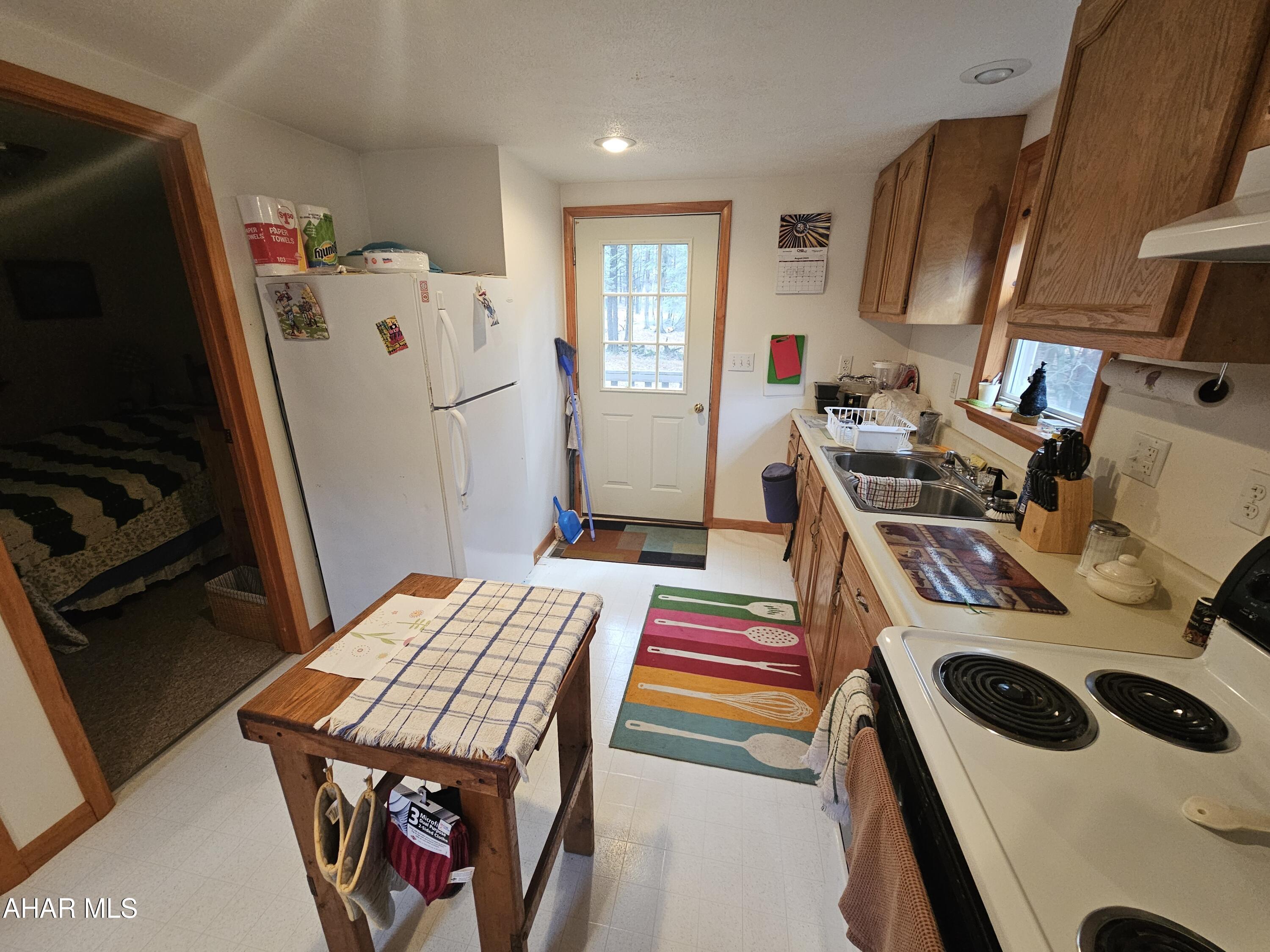 Glendale Yearound - Residential