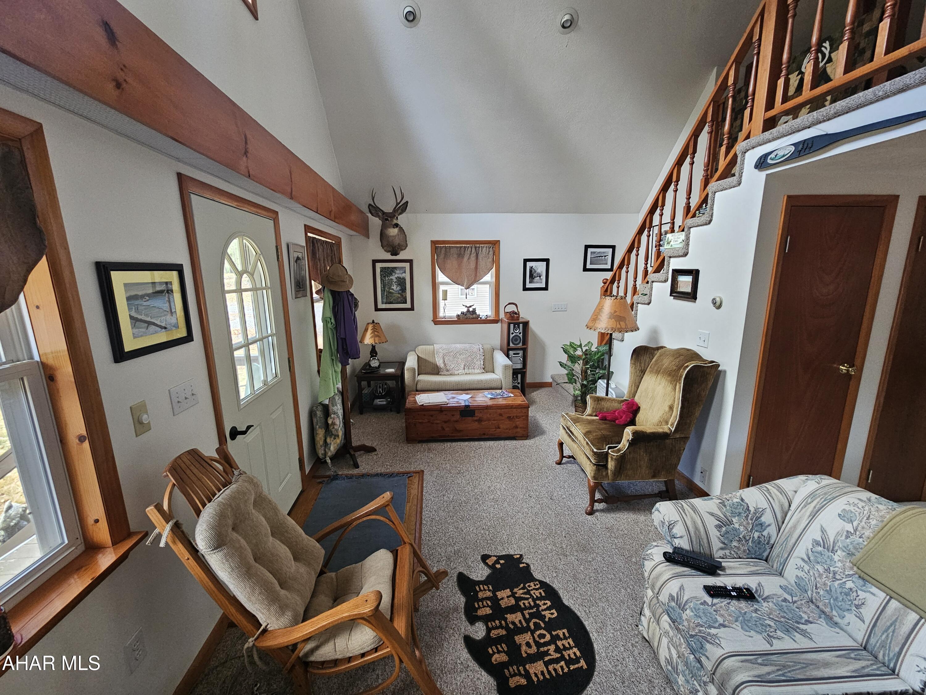 Glendale Yearound - Residential