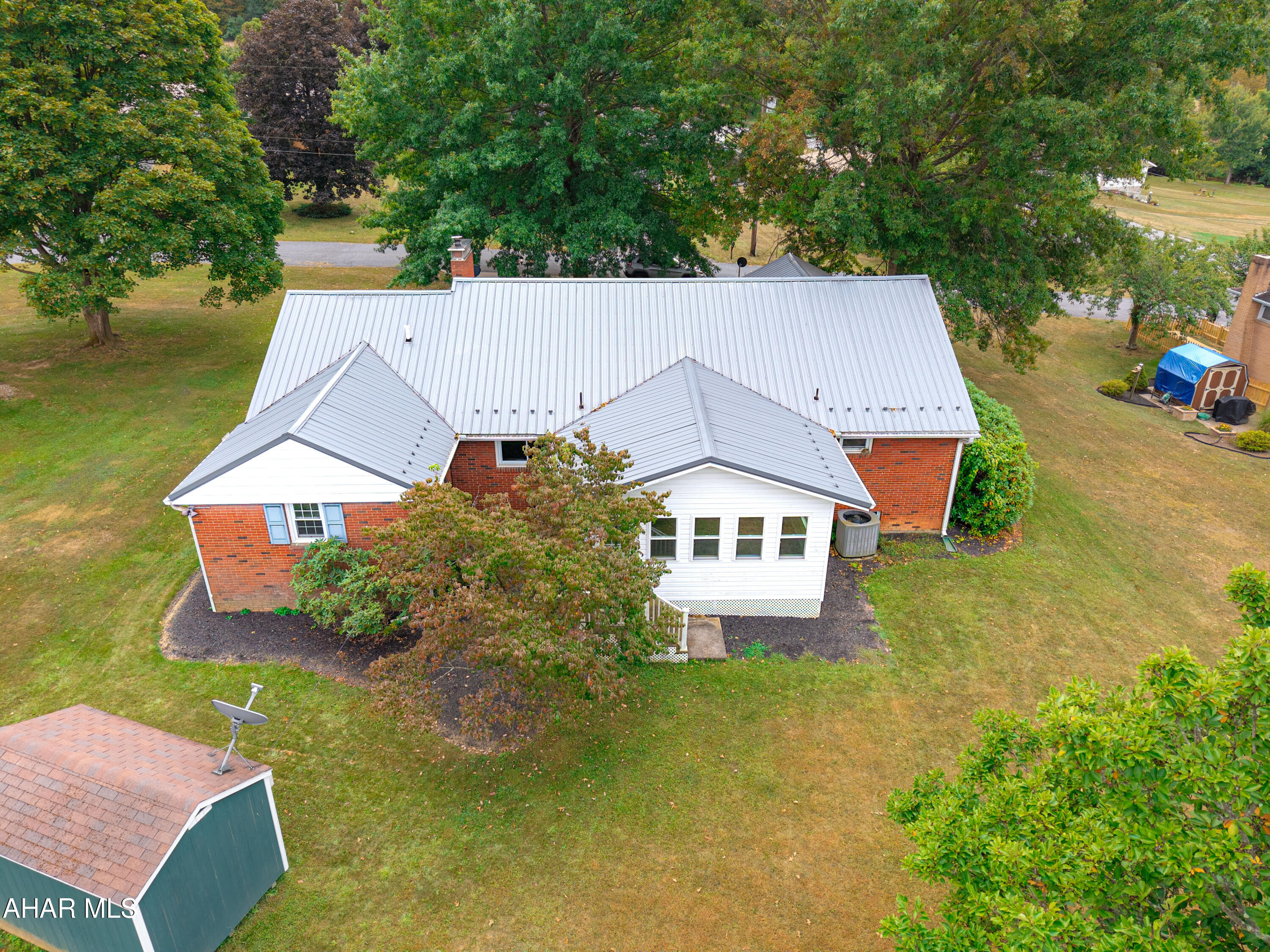 Meadowbrook Terrace - Residential