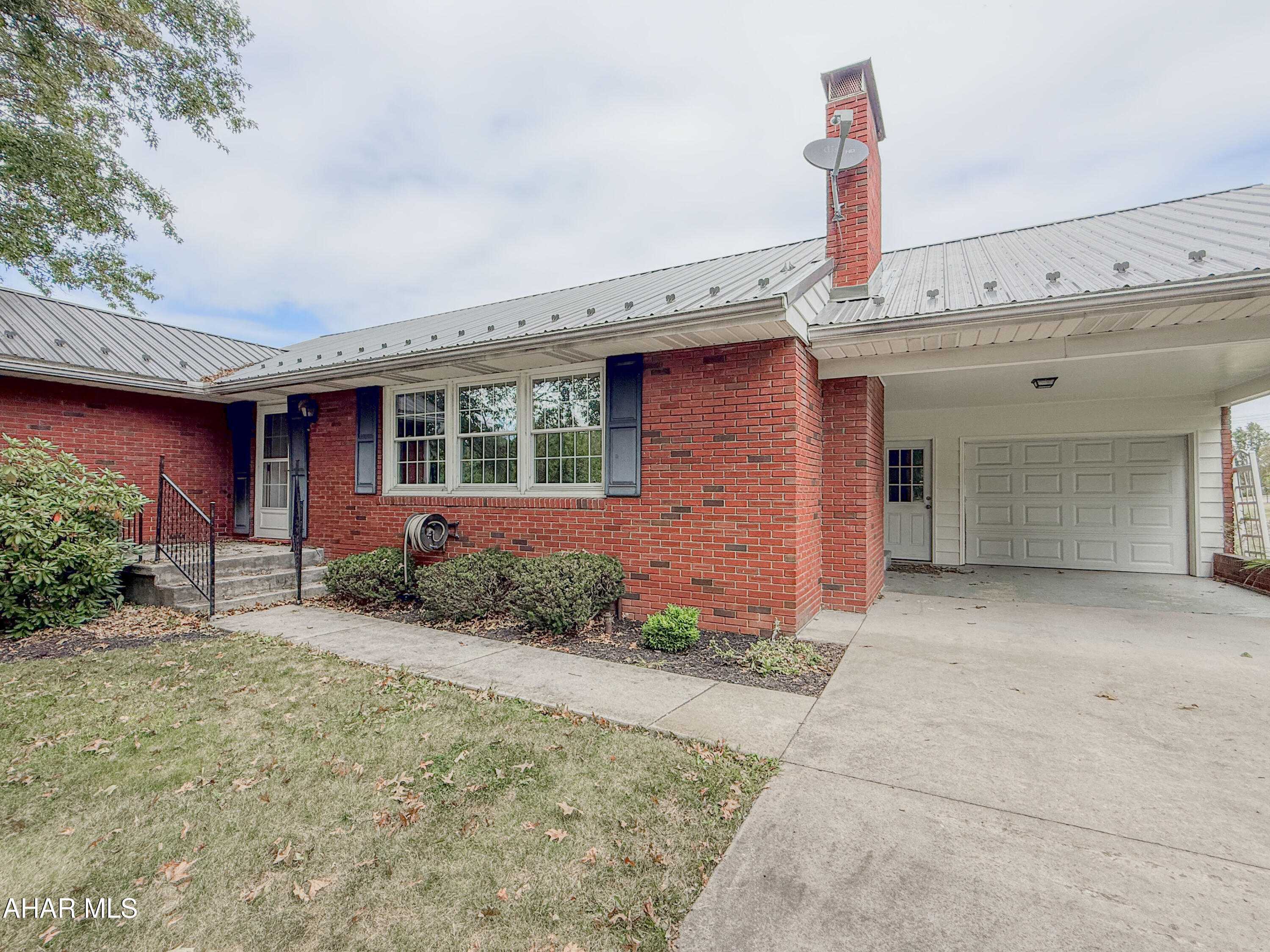 Meadowbrook Terrace - Residential