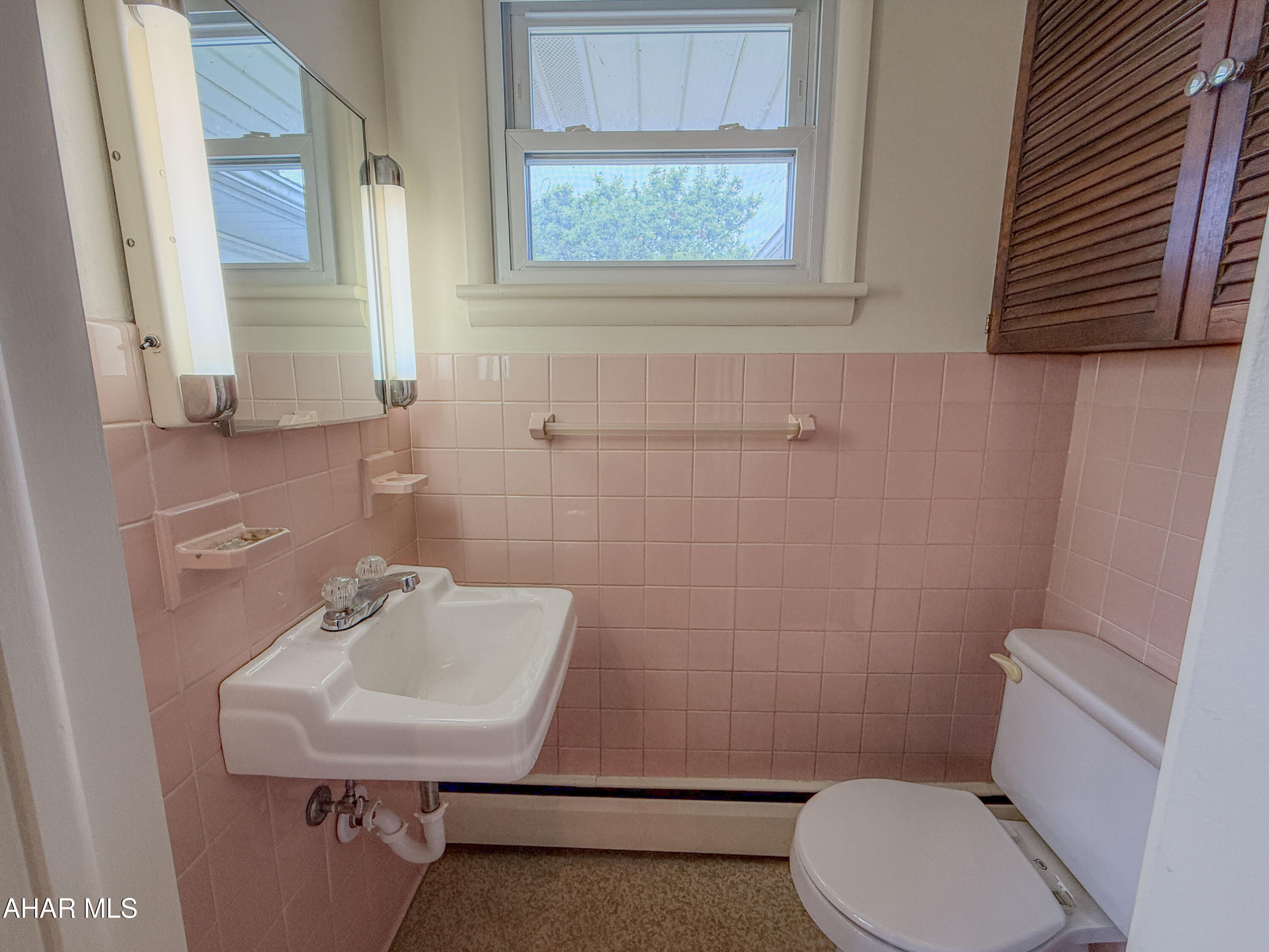 Meadowbrook Terrace - Residential