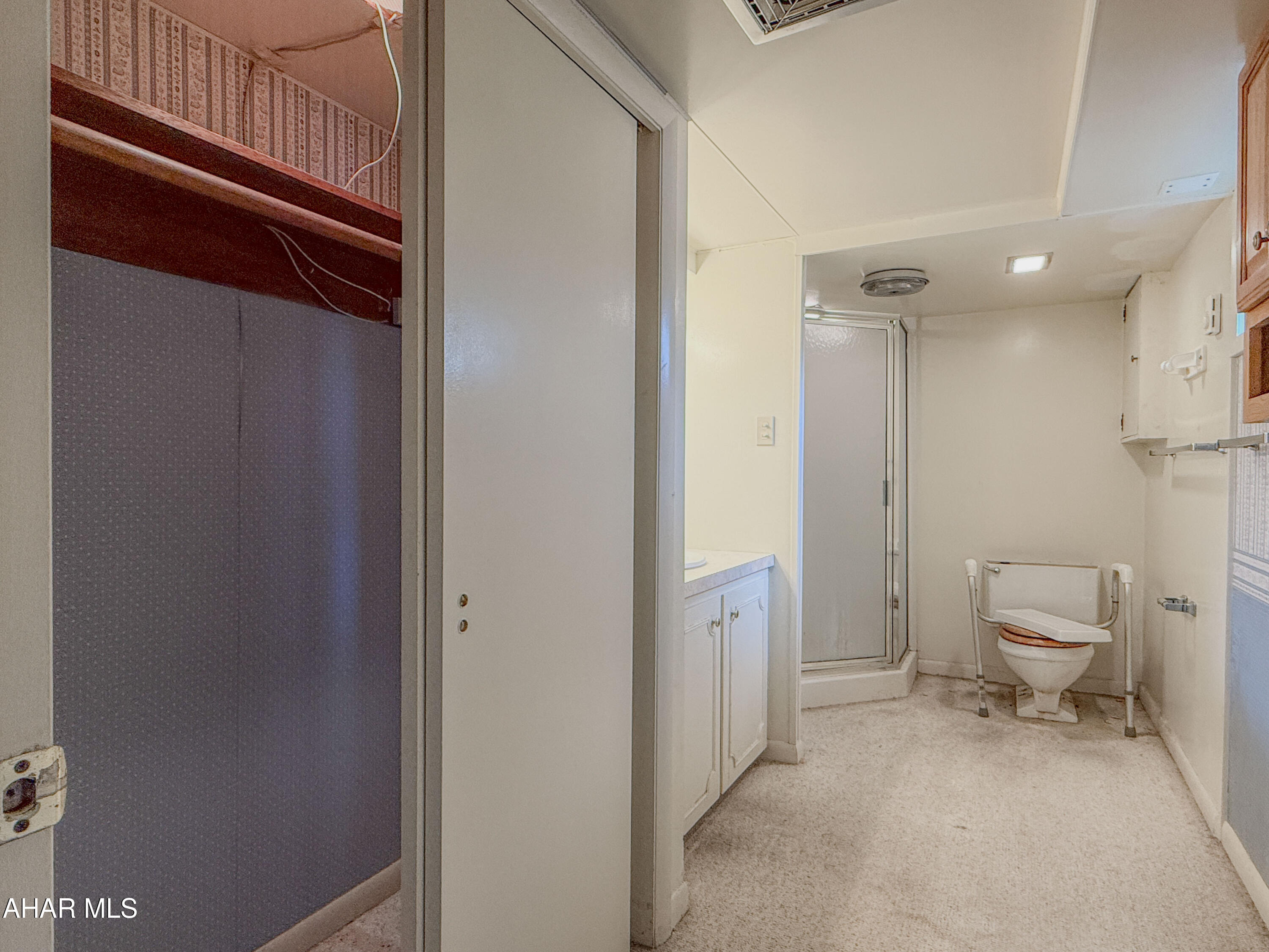 Meadowbrook Terrace - Residential