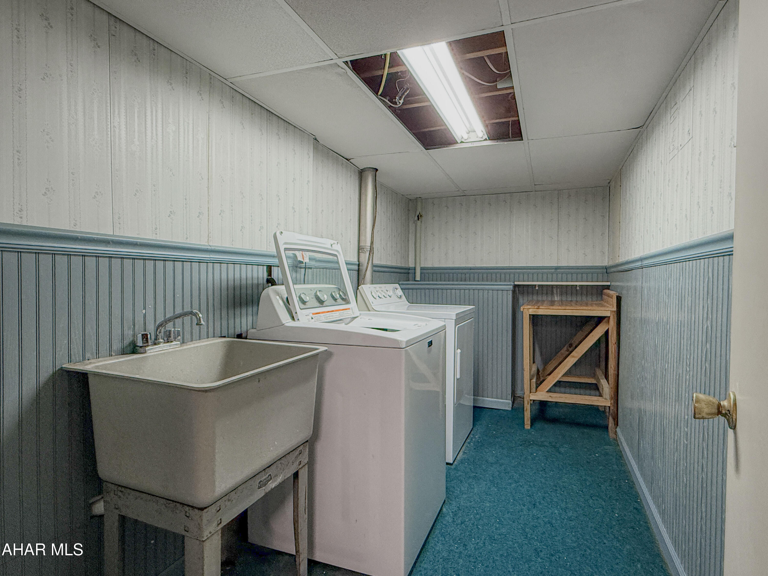 Meadowbrook Terrace - Residential