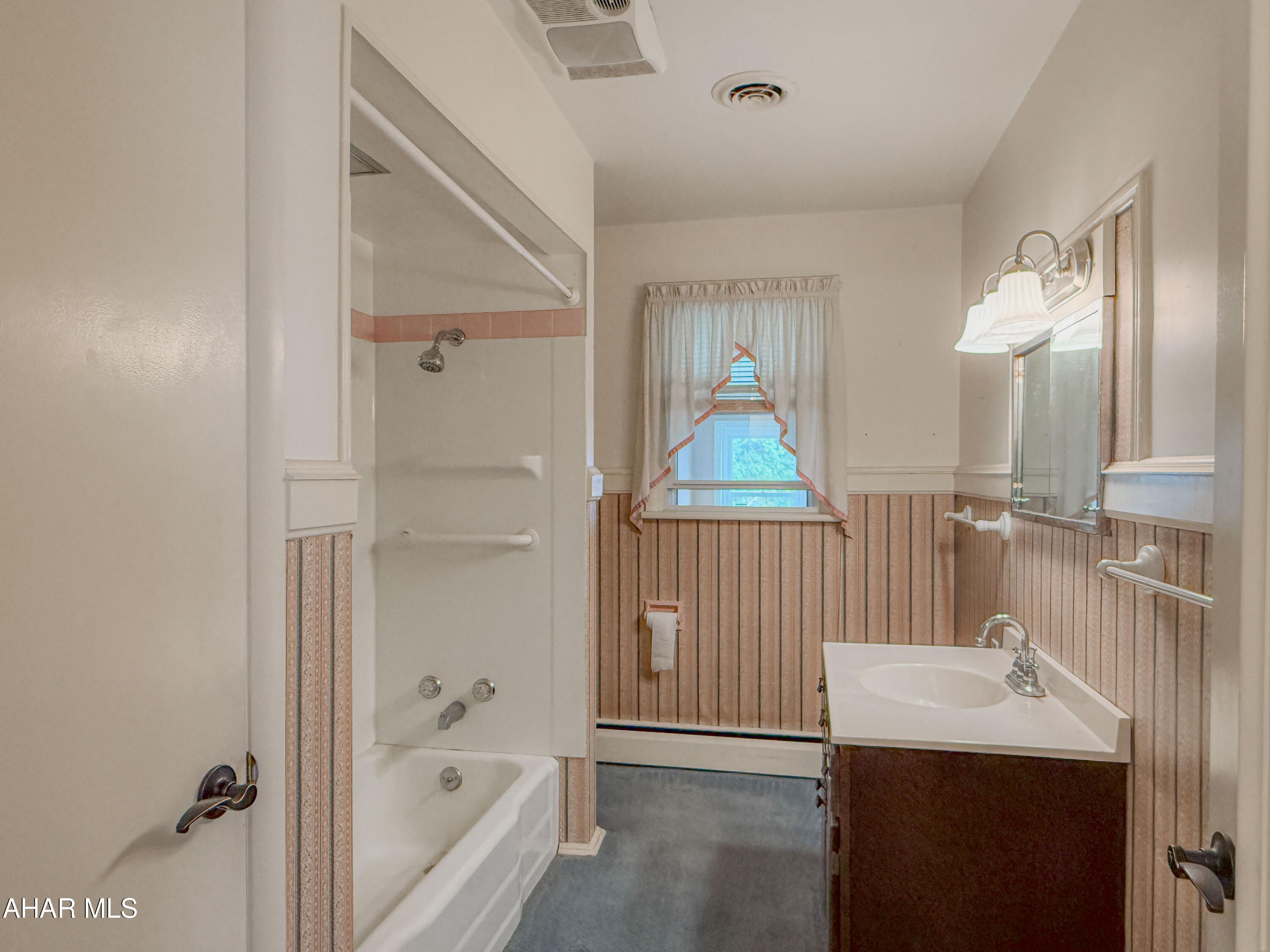 Meadowbrook Terrace - Residential