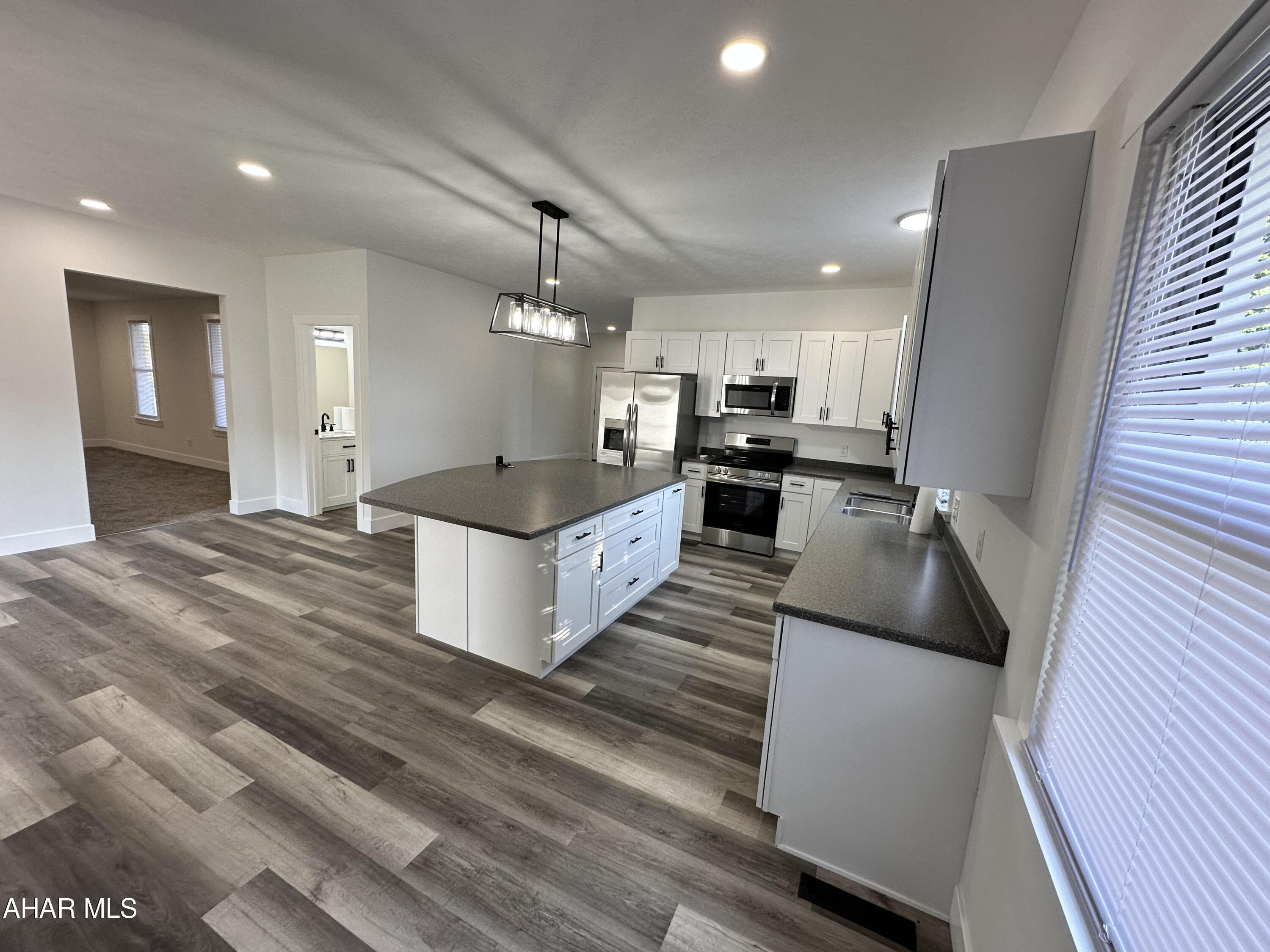 Sinking Valley - Residential