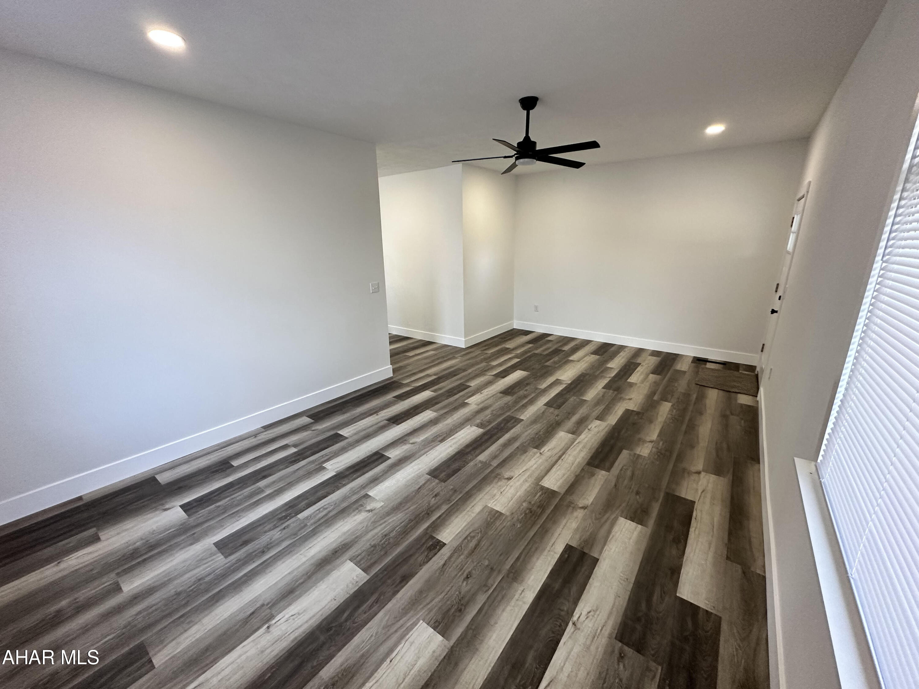 Sinking Valley - Residential