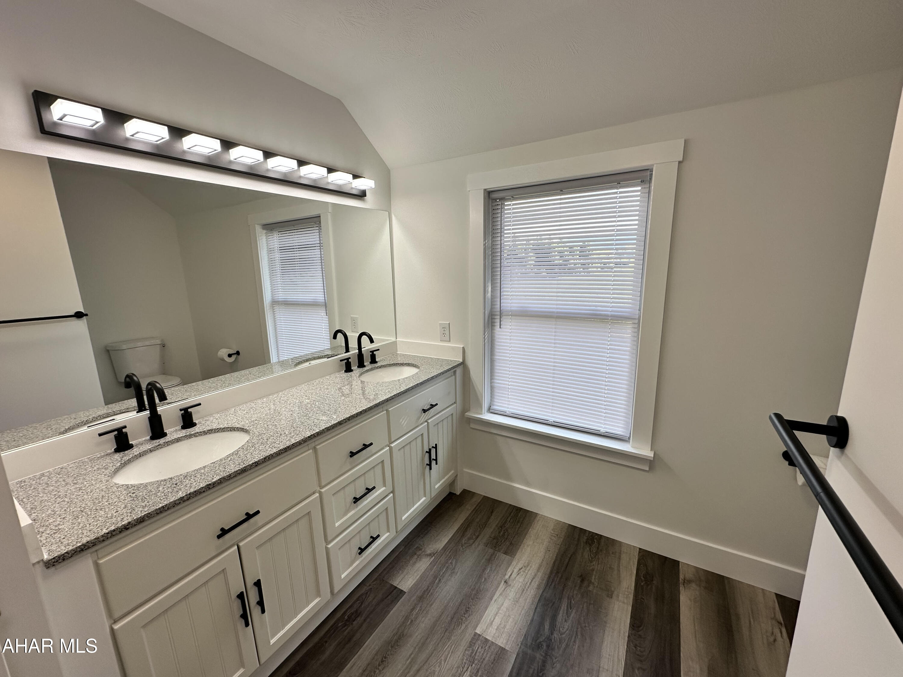 Sinking Valley - Residential