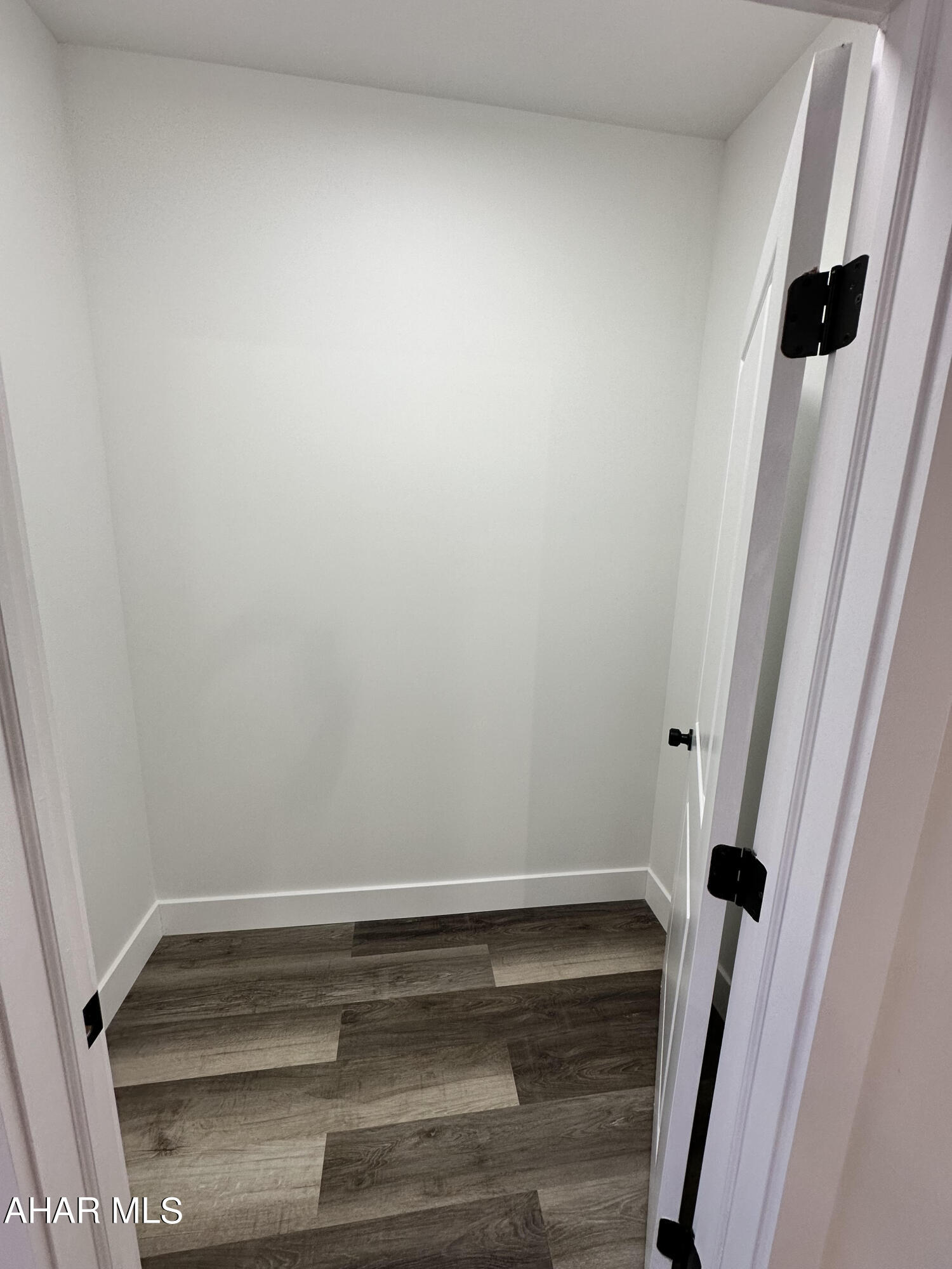 Sinking Valley - Residential