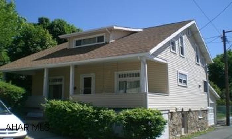 Great 3 bedroom, 1 bath with newer furnace, siding and roof. Living room, kitchen, dining room and den on first floor, 3 bedrooms, 1 bath on 2nd floor. Lovely master bedroom w/ his and hers walk in closets. Move right in!