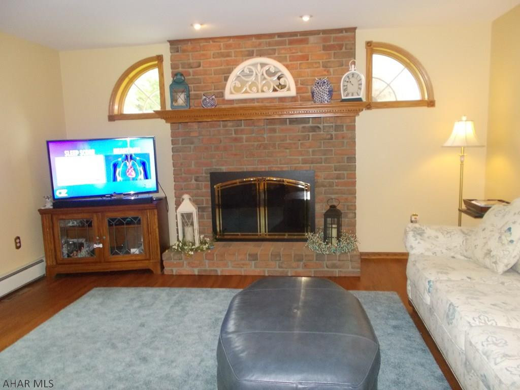 Elmwood - Residential