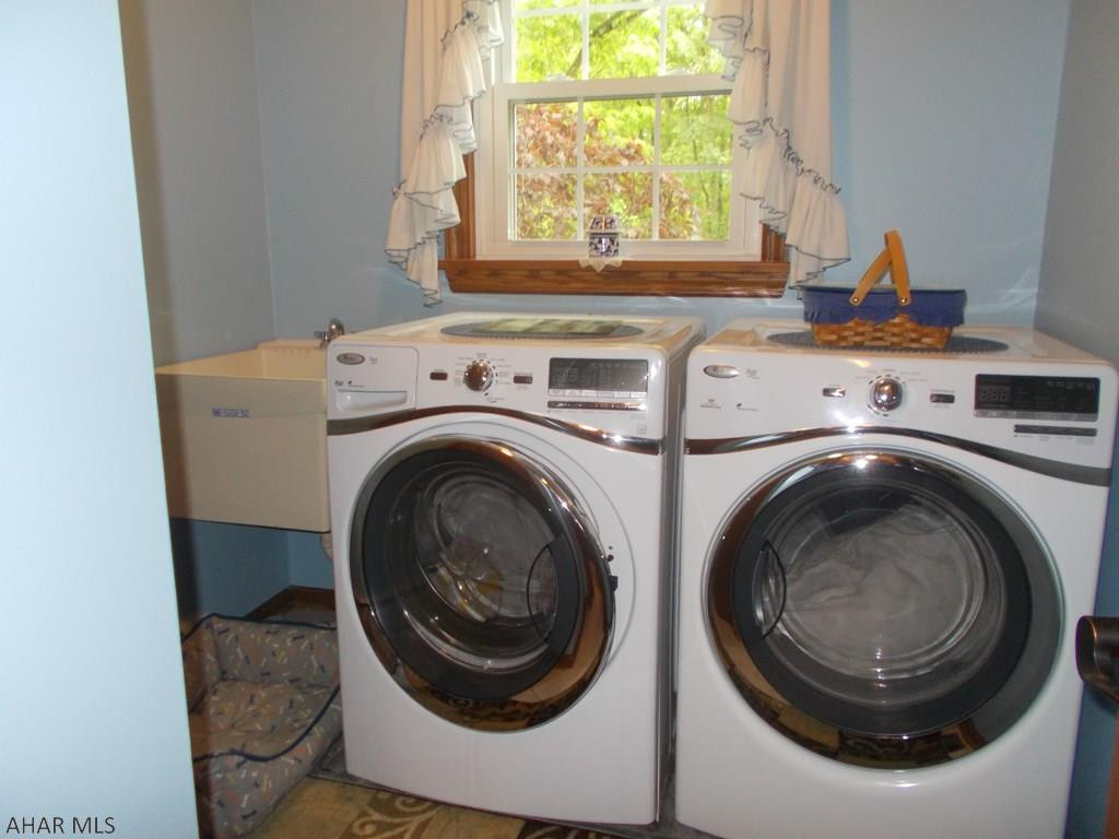 Elmwood - Residential