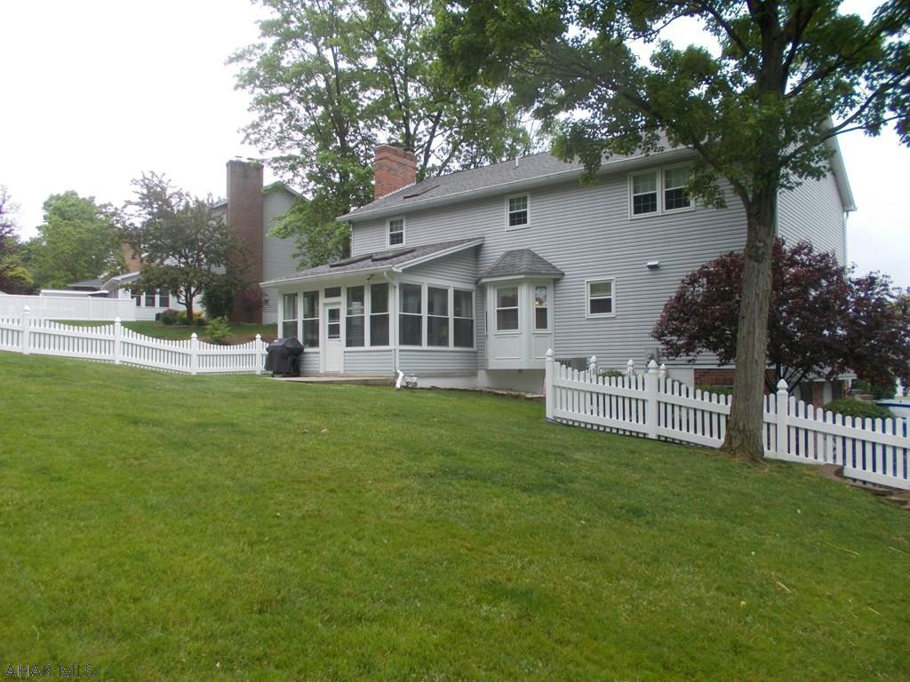 Elmwood - Residential