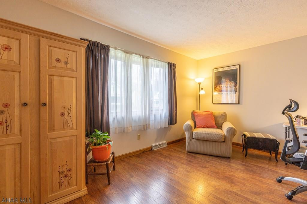 Wehnwood - Residential