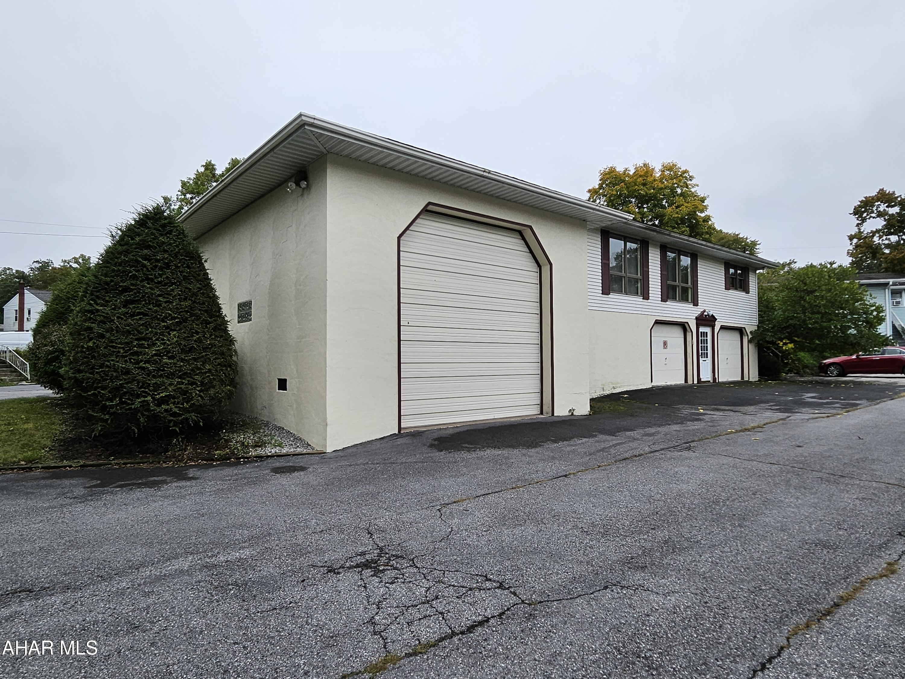 Unknown - Residential