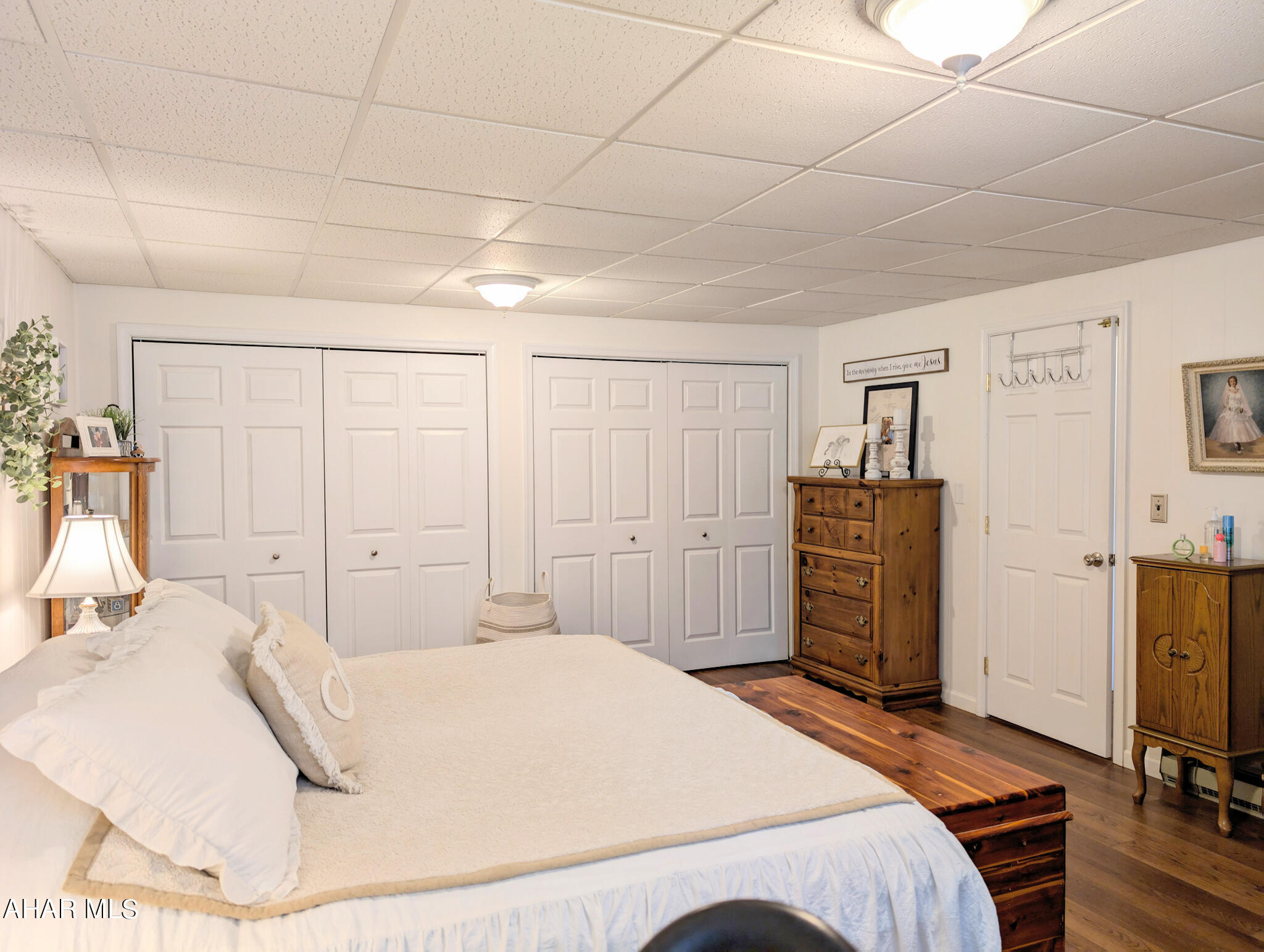 Meadowbrook Terrace - Residential