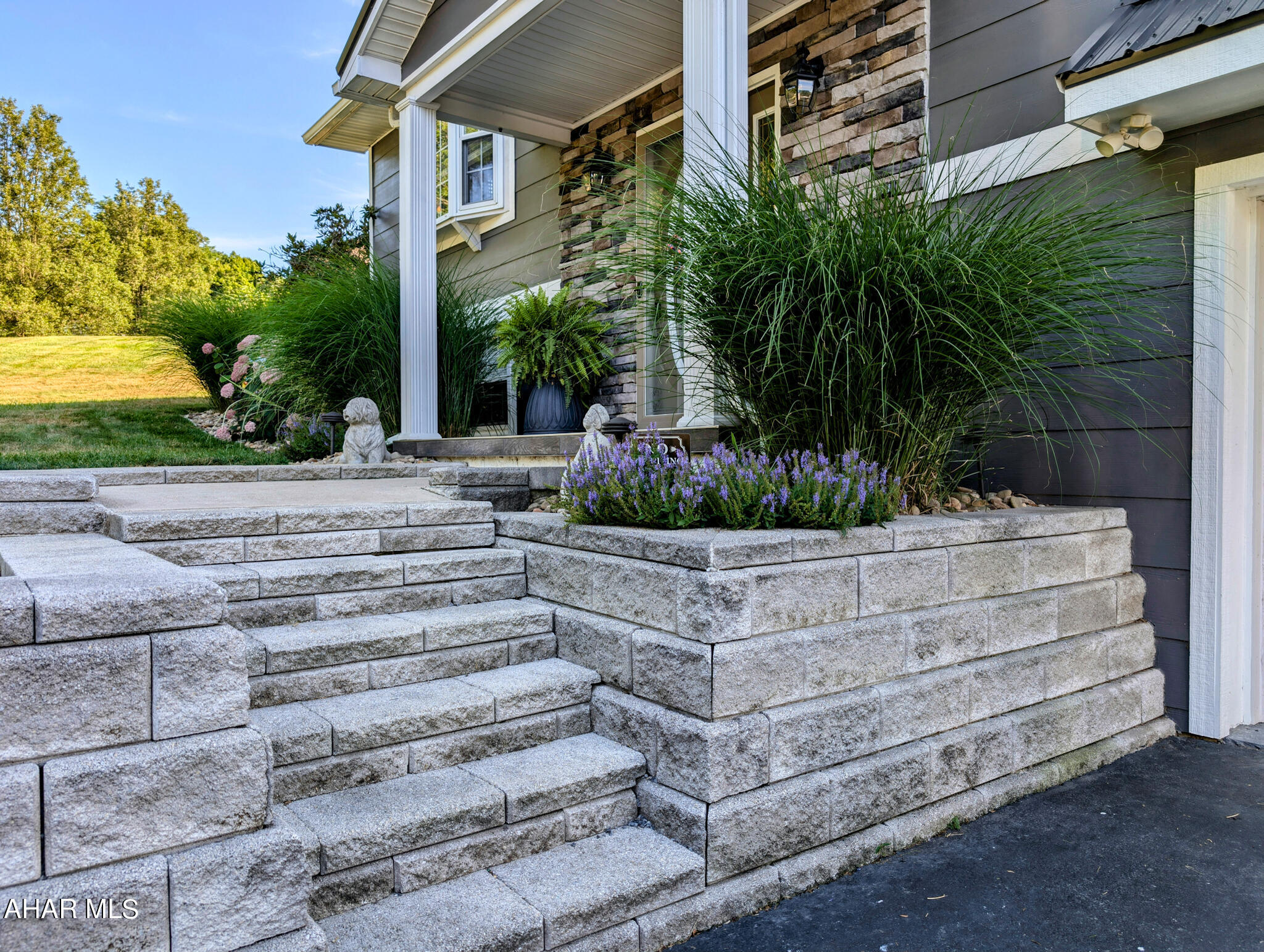 Meadowbrook Terrace - Residential