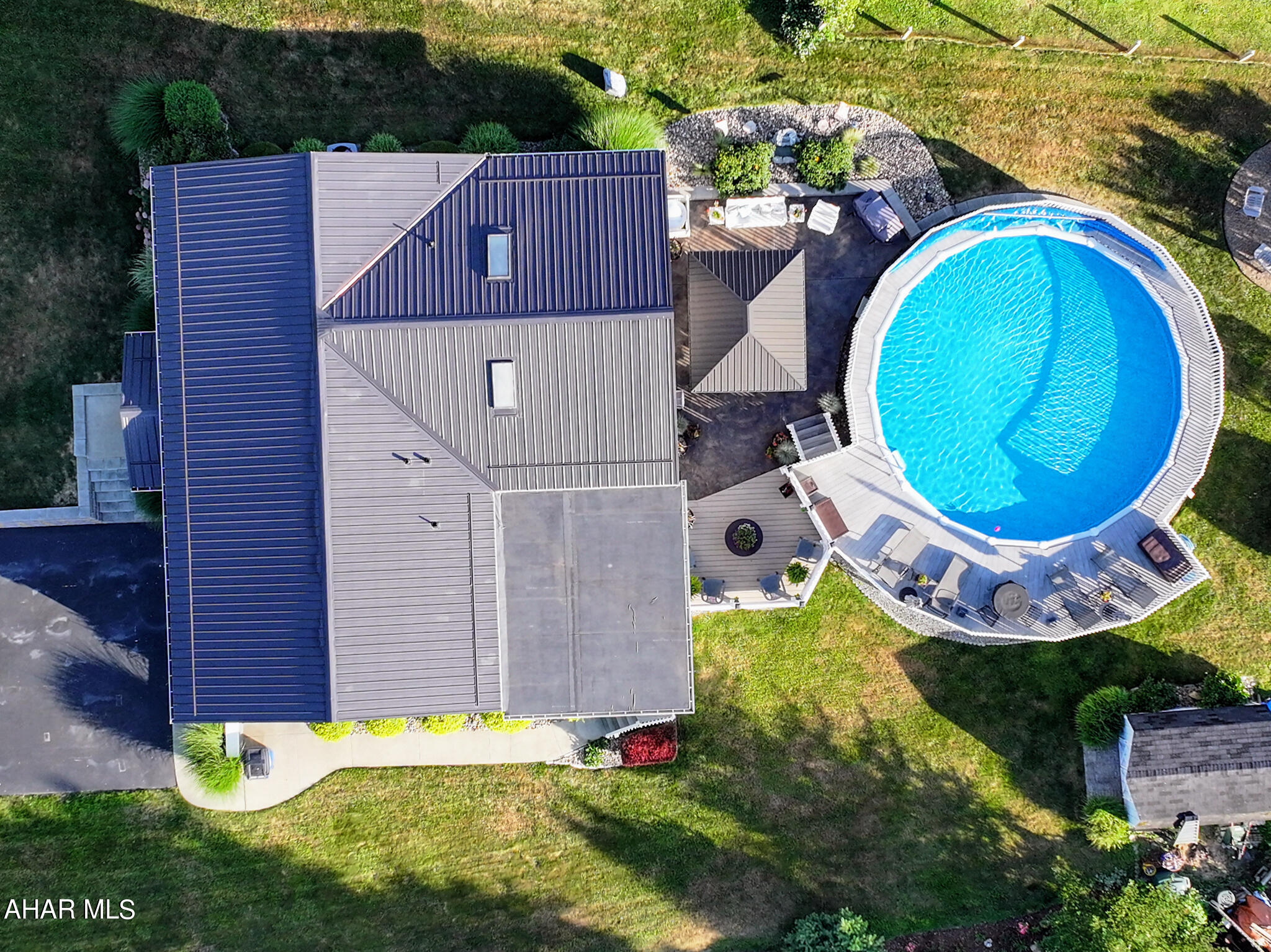 Meadowbrook Terrace - Residential