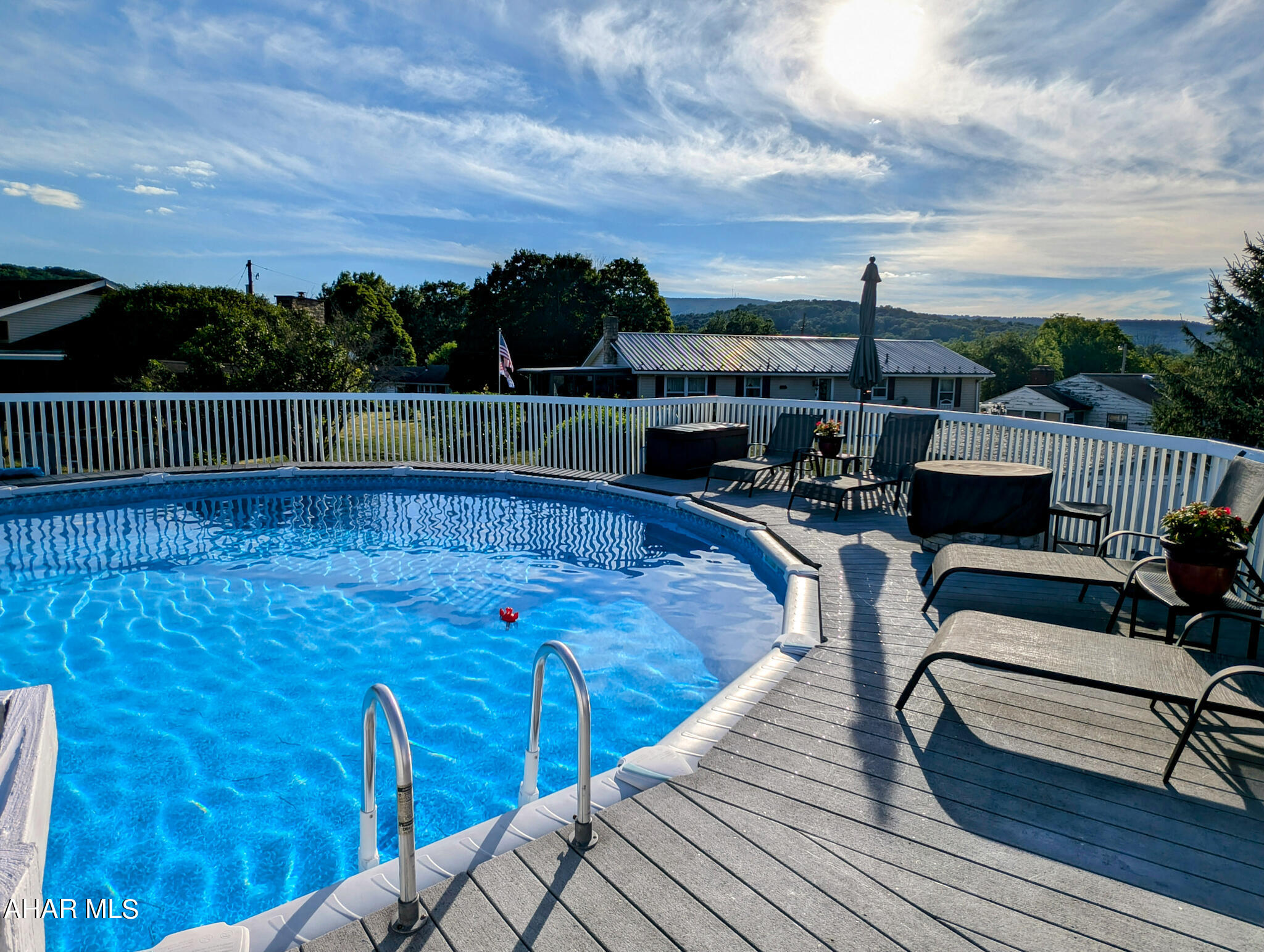 Meadowbrook Terrace - Residential