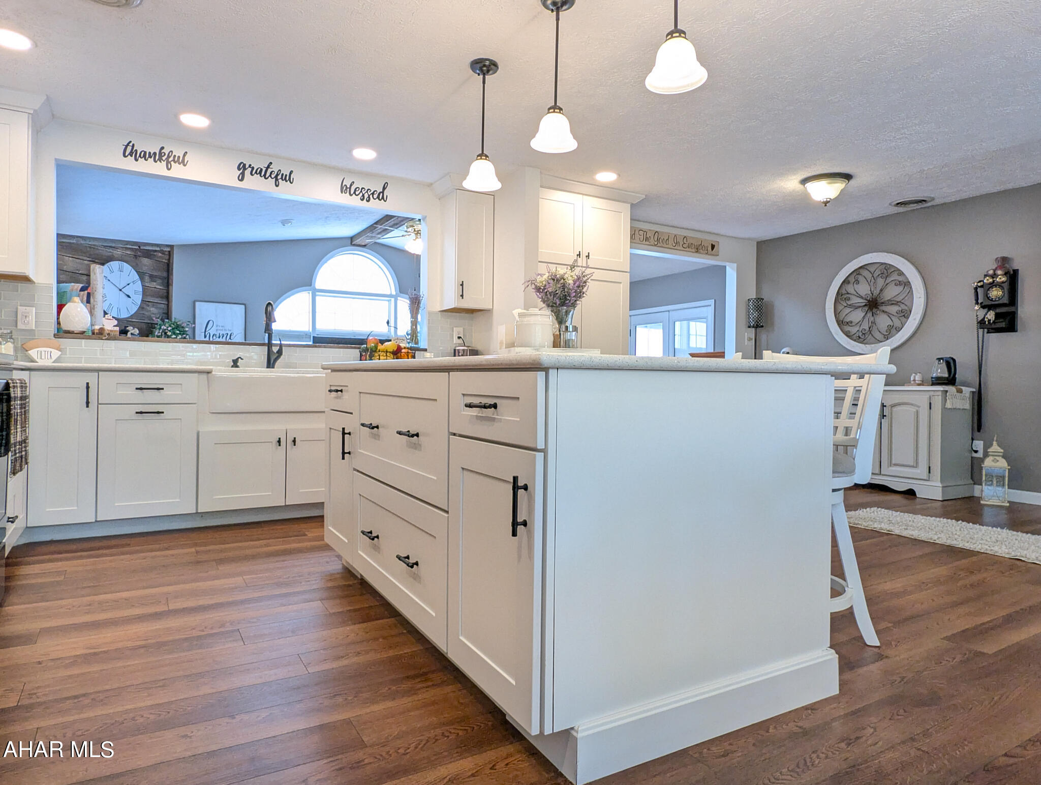 Meadowbrook Terrace - Residential