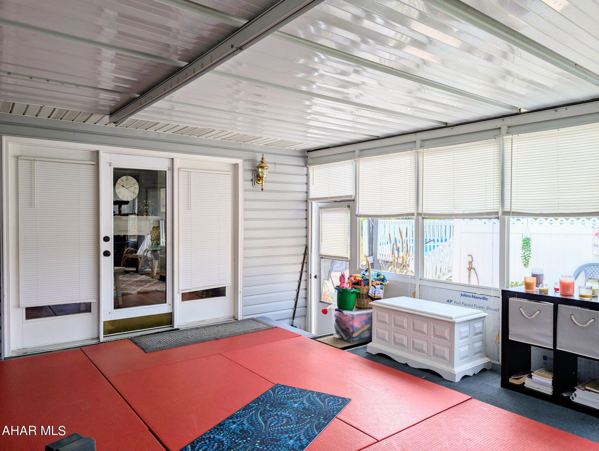 Meadowbrook Terrace - Residential