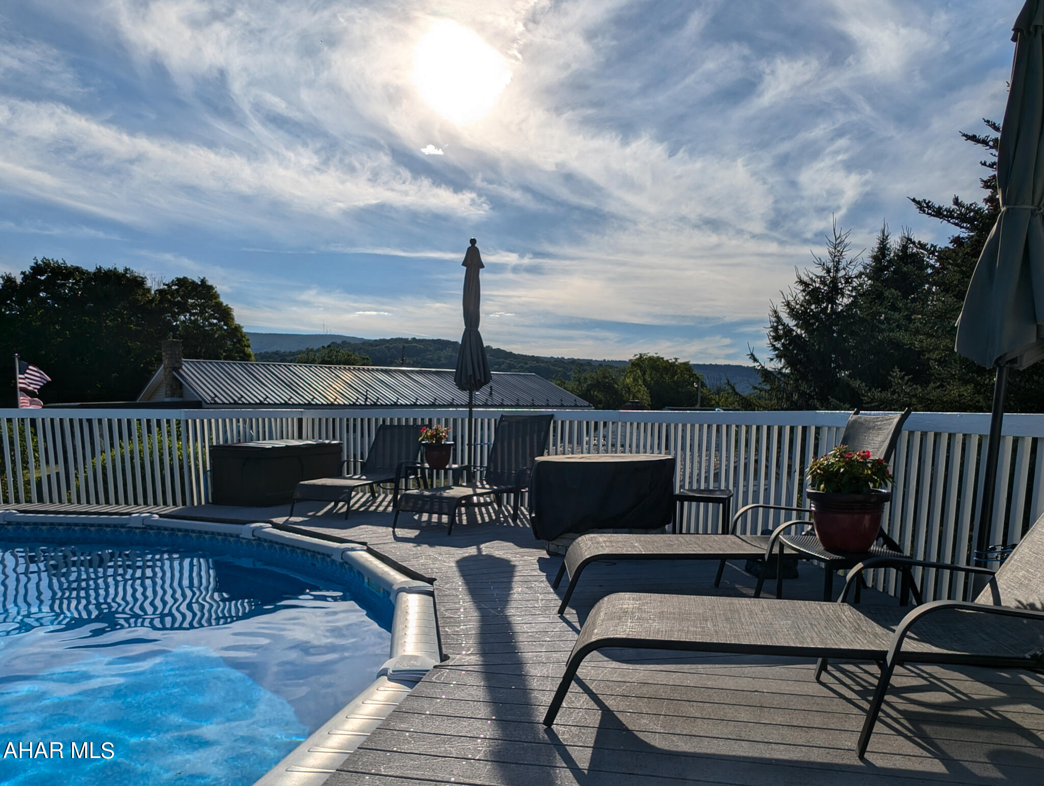 Meadowbrook Terrace - Residential